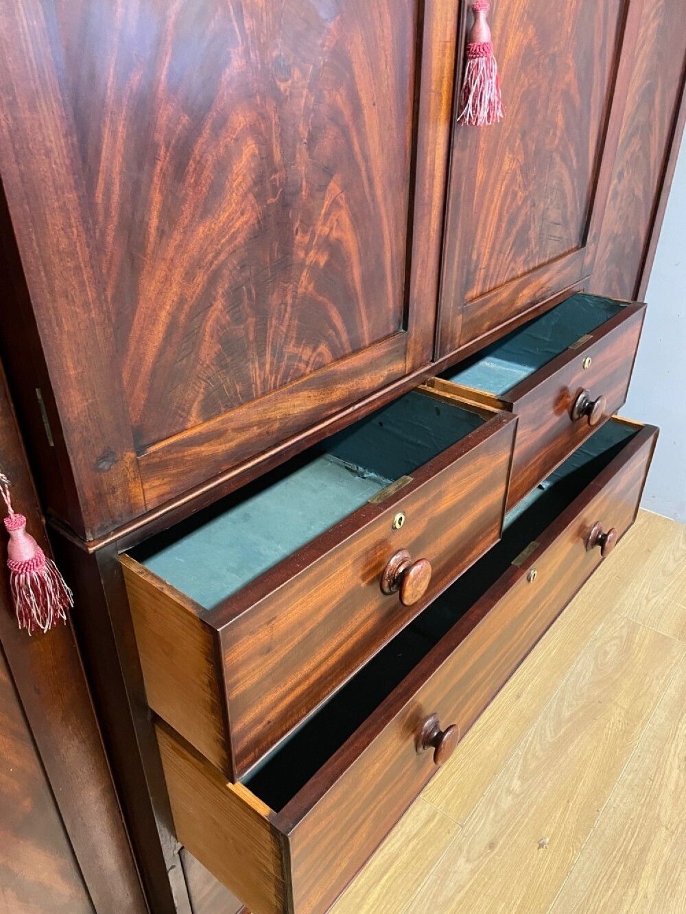 Georgian Country House Flame Mahogany Four Door Wardrobe photo buy