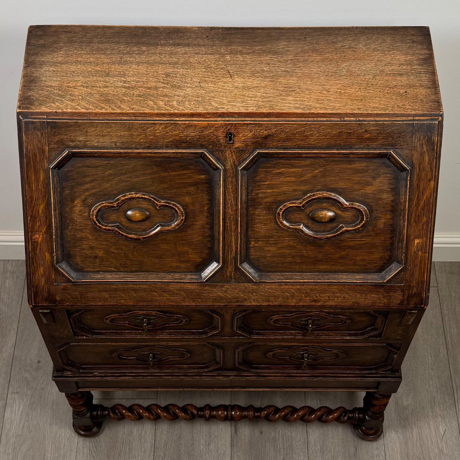 photo for sale Antique 20th Century Jacobean Style Bureau In Oak ( Af 5772 )