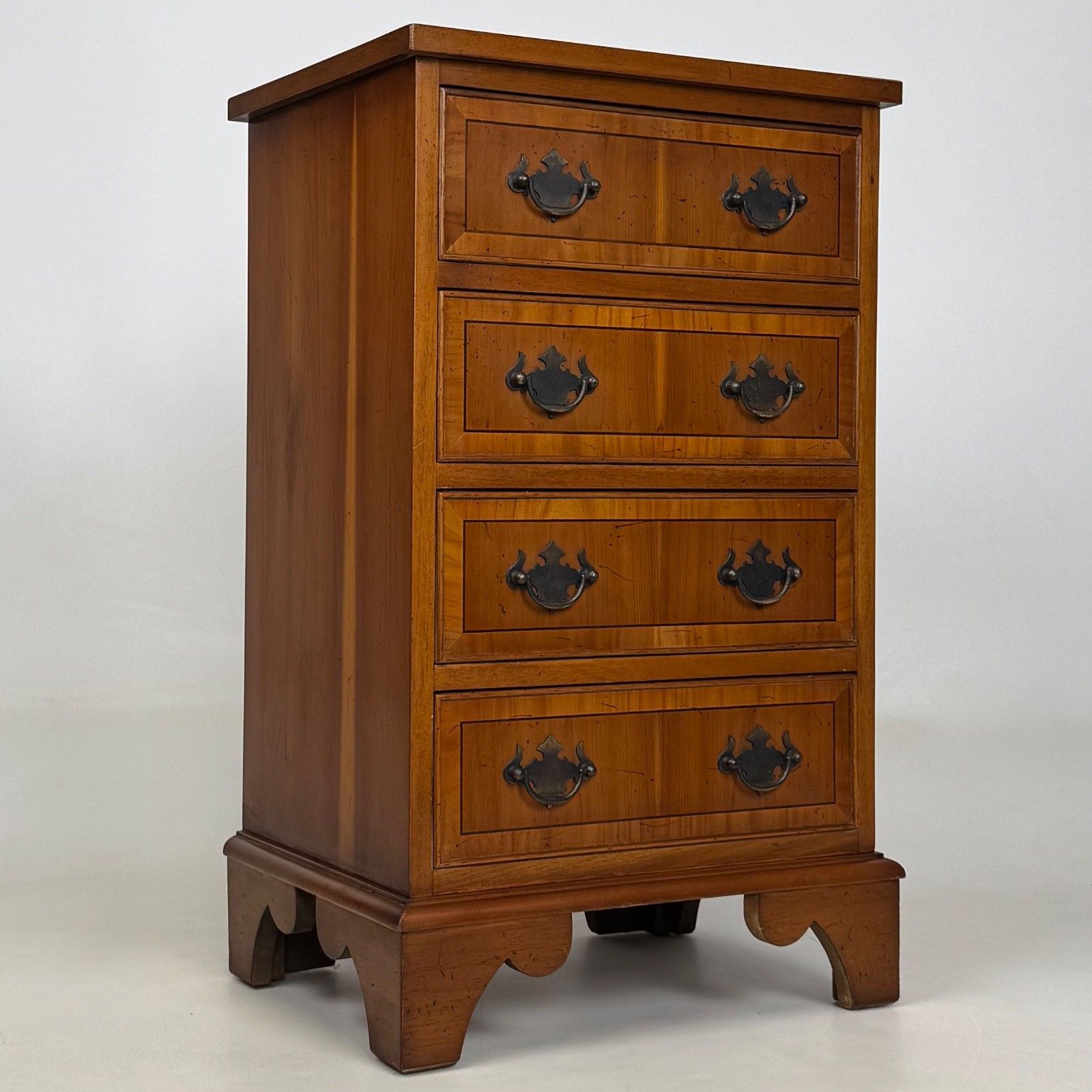 Antique 20th Century Small Chest Of Drawers In Yew Wood ( Af 5712 ) photo vintage