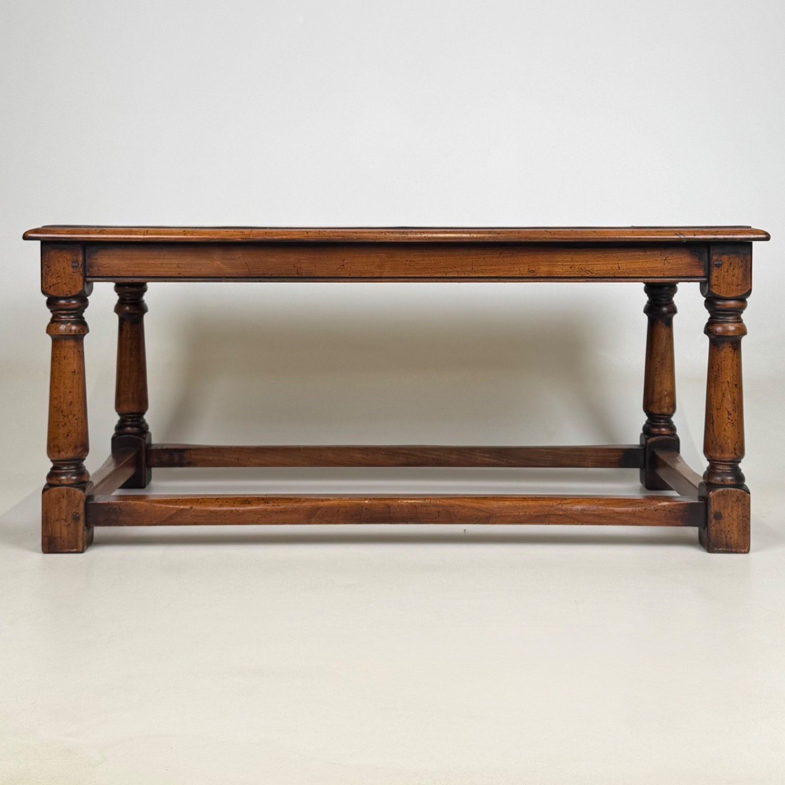 Antique 20th Century Good Quality Coffee Table In Elm ( Af 5793 )