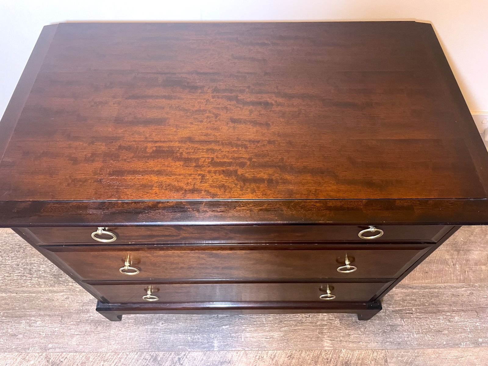 Elegant Vintage Stag Mahogany Veneer 3 Drawer Chest photo buy