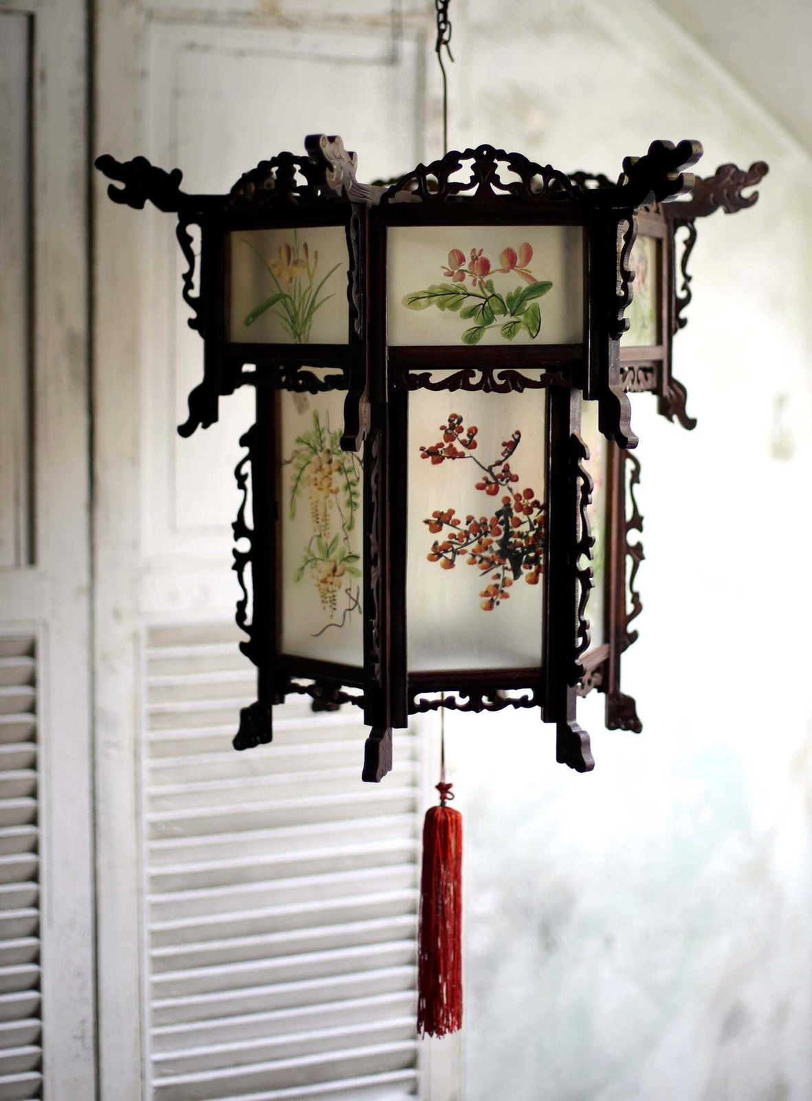 Antique Chinese Lantern Oriental Lamp Light Shade Lantern Reverse Painted Glass Panels Dragons photo for sale