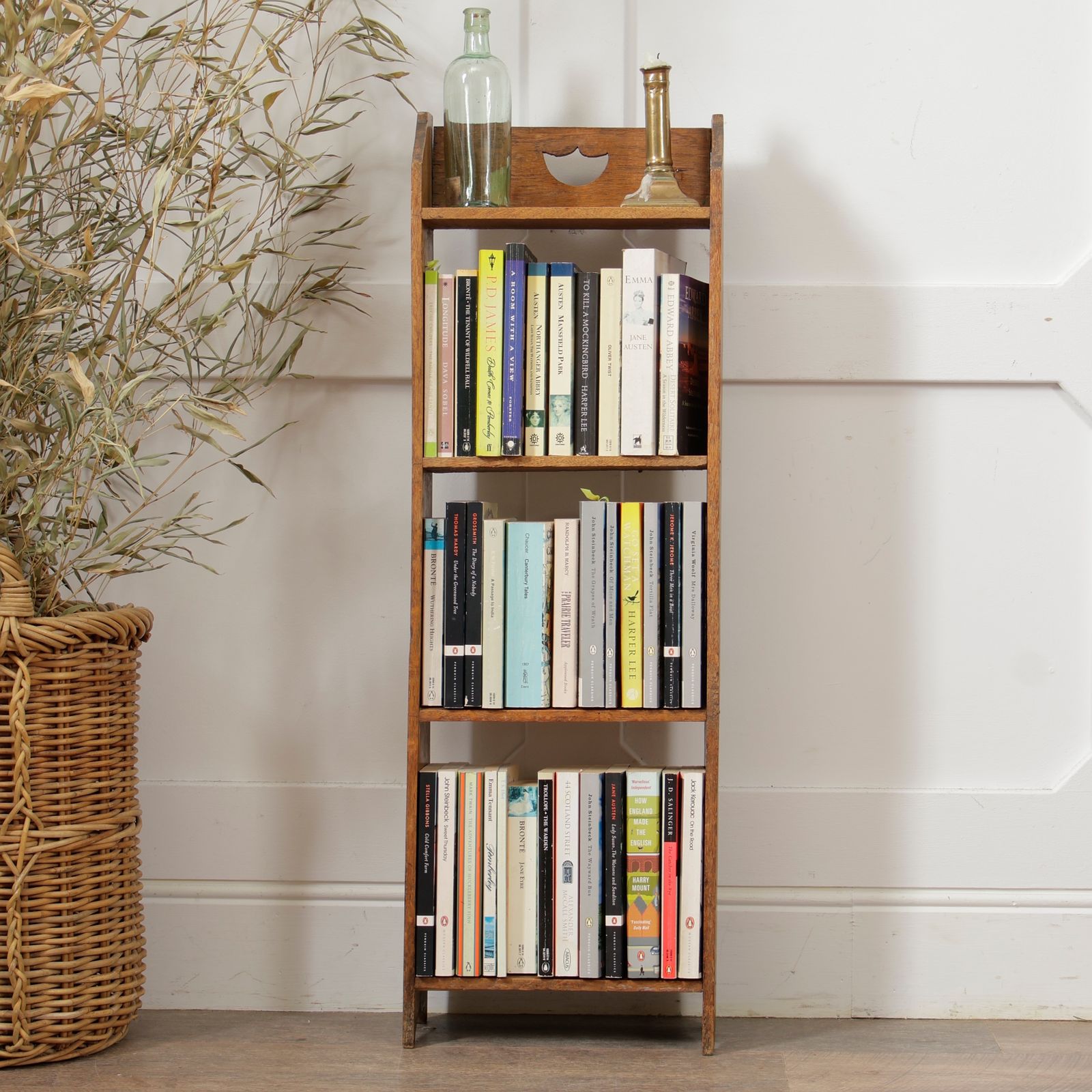 photo vintage Bespoke Early 20th Century Honey Oak Bookcase
