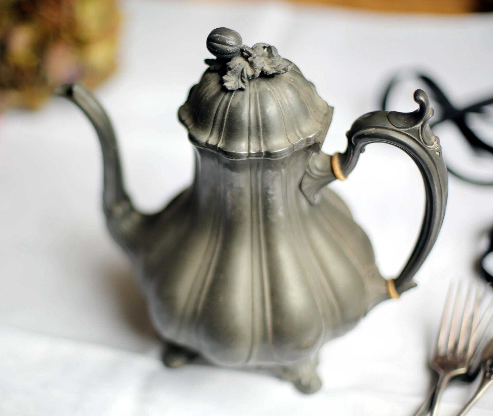 Antique Rococo Gadrooned Coffee Pot Pewter Shaw & Fisher Sheffield photo for sale