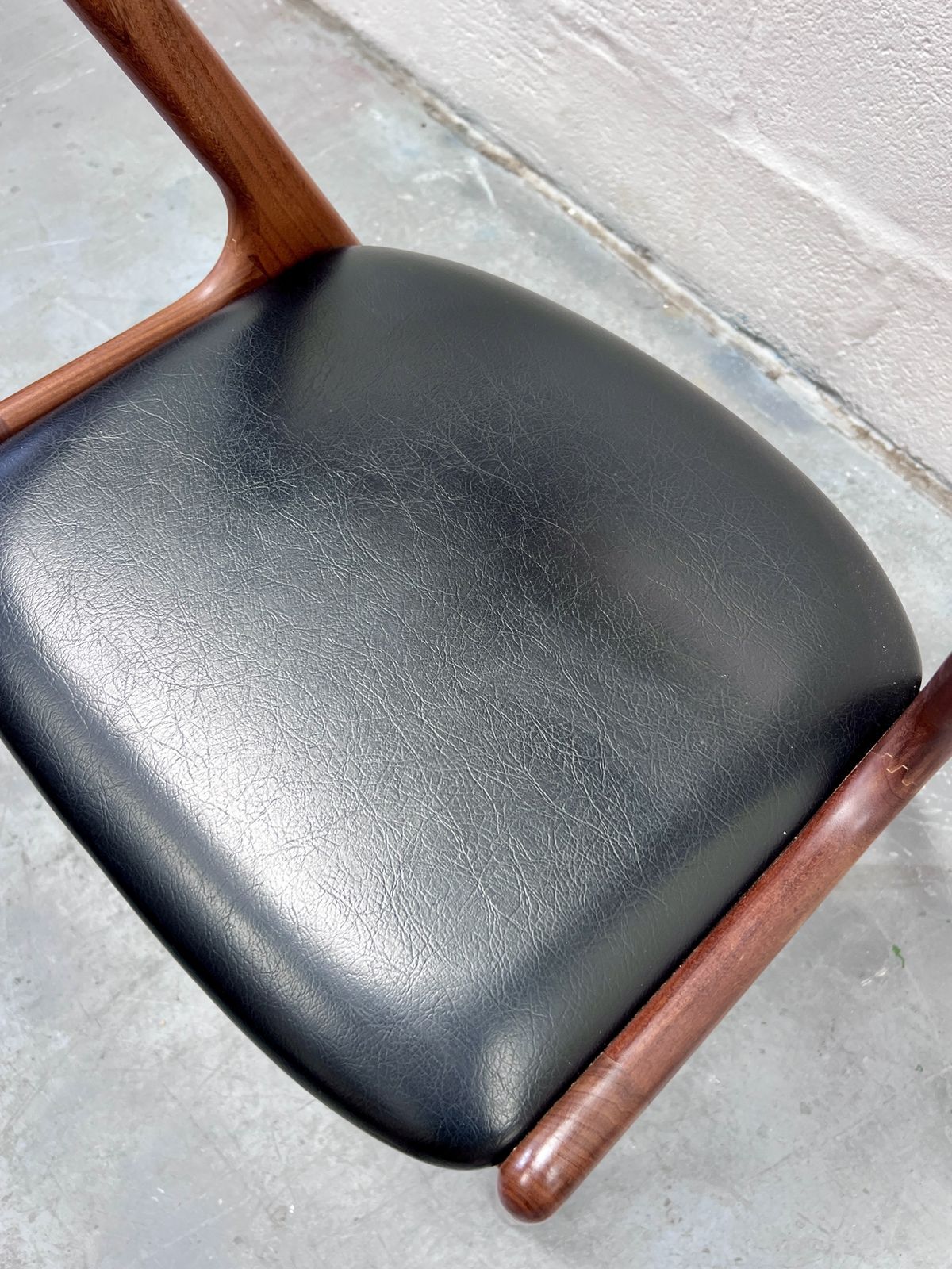 photo buy Set Of 8 Danish Mid Century Kai Kristiansen Model 68 “Fire” Dining Chairs, 1960s
