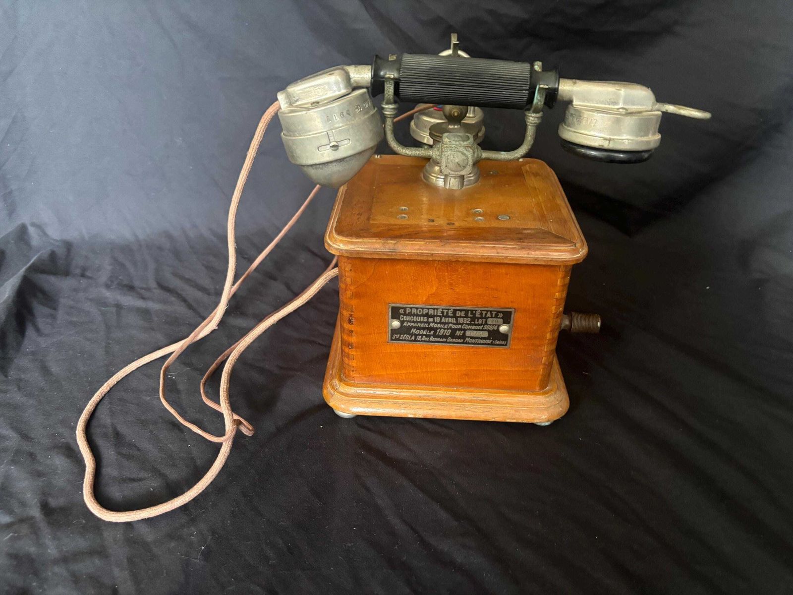 Hand Crank Telephone Circa 1934 French Telephone, Thomson Houston Model 1910