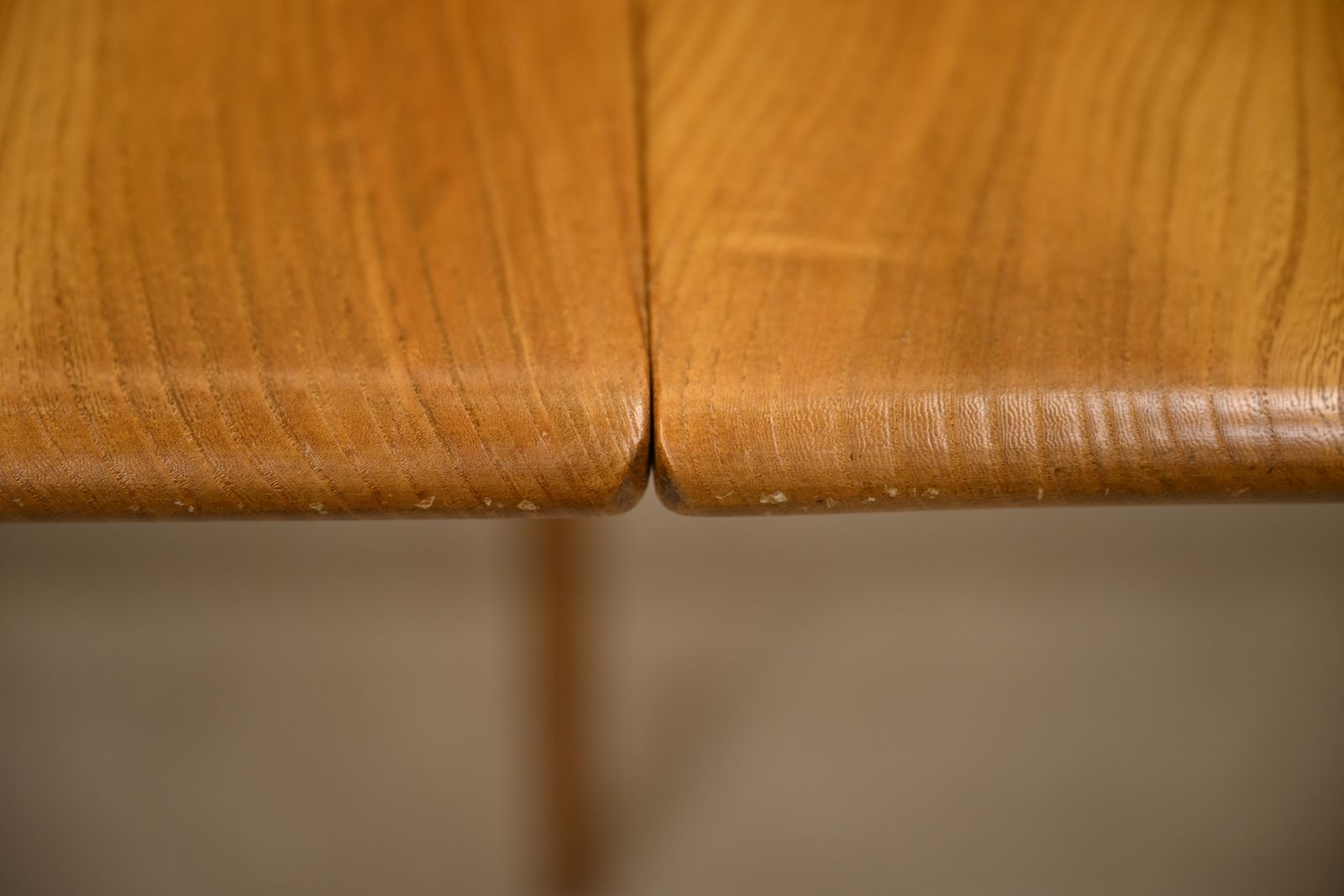 1587.0 Ercol Grand Plank Dining Table Seats 8 Vintage Light Finish Free Uk Delivery* photo