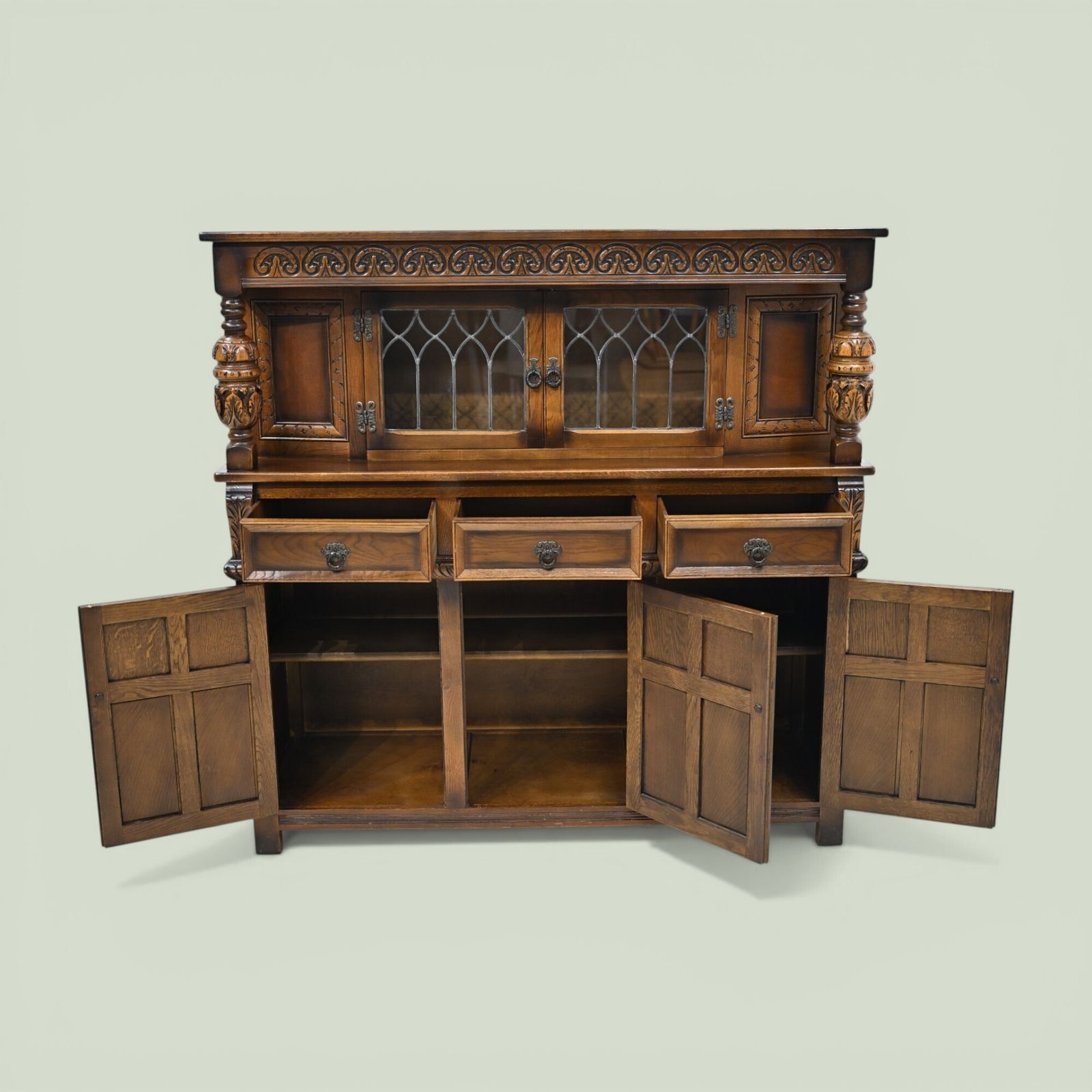 Furniture Old Charm Court Cupboard Oak Tudor Style Free Uk Delivery. photo
