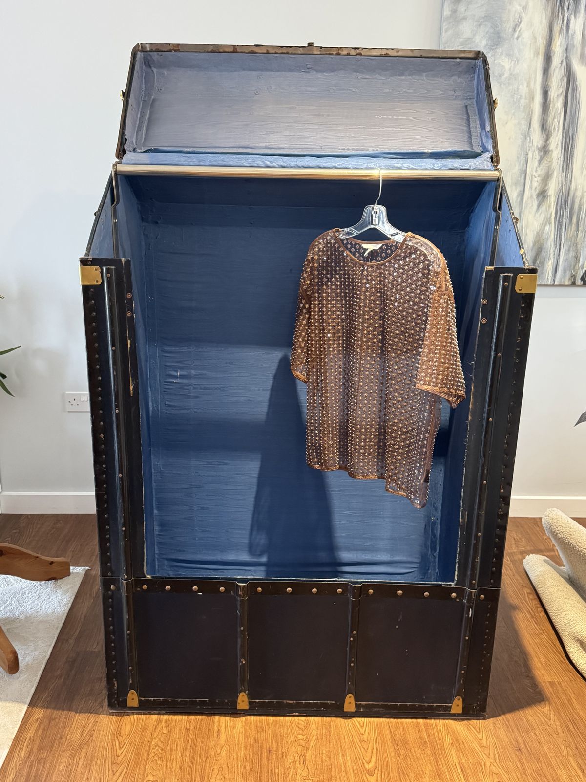 photo furniture Large Italian Vintage Travel Trunk By Massimo Cavallotti, Milan