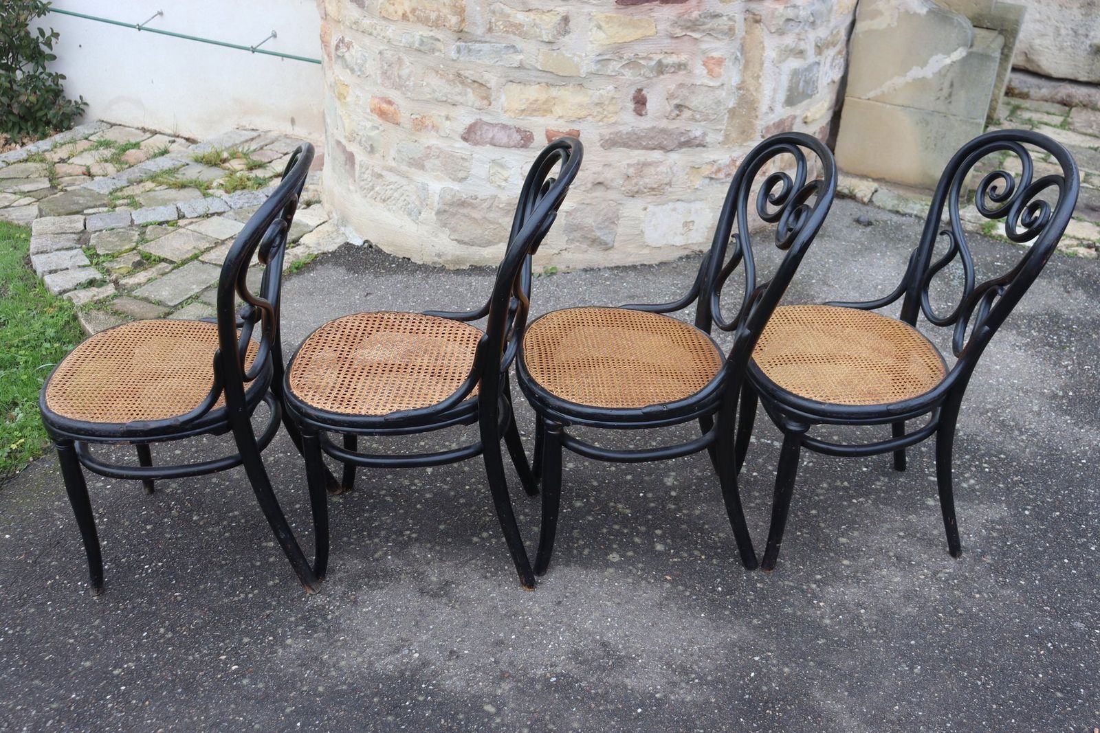 photo furniture Model No. 4 Café Chairs By Michael Thonet For Gebrüder Thonet, 1880s, Set Of 8