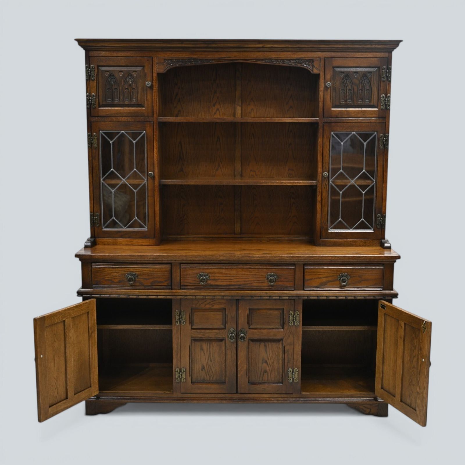 photo furniture Old Charm Oak Dresser Warwick Light Oak Finish Sideboard Exc Free Uk Delivery*