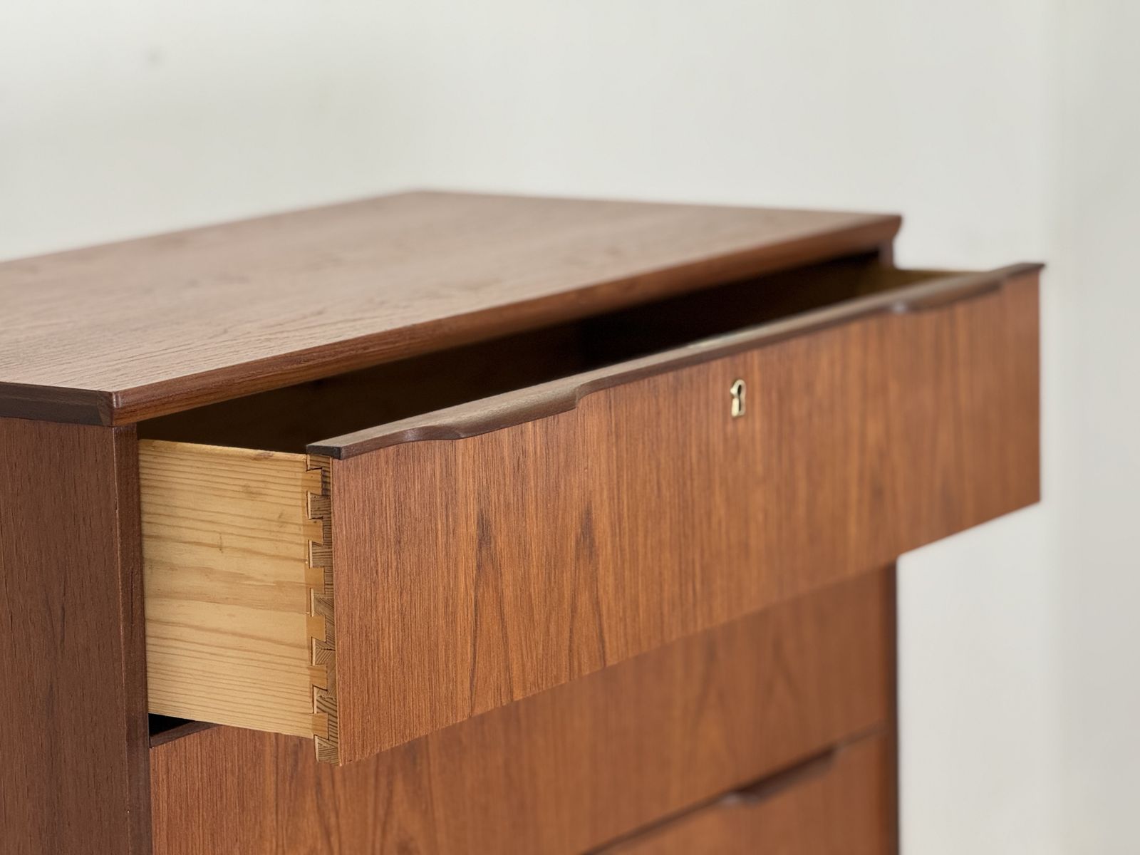 Mid Century Tall Chest Of Drawers (Made In Denmark 1960) photo 1100.0