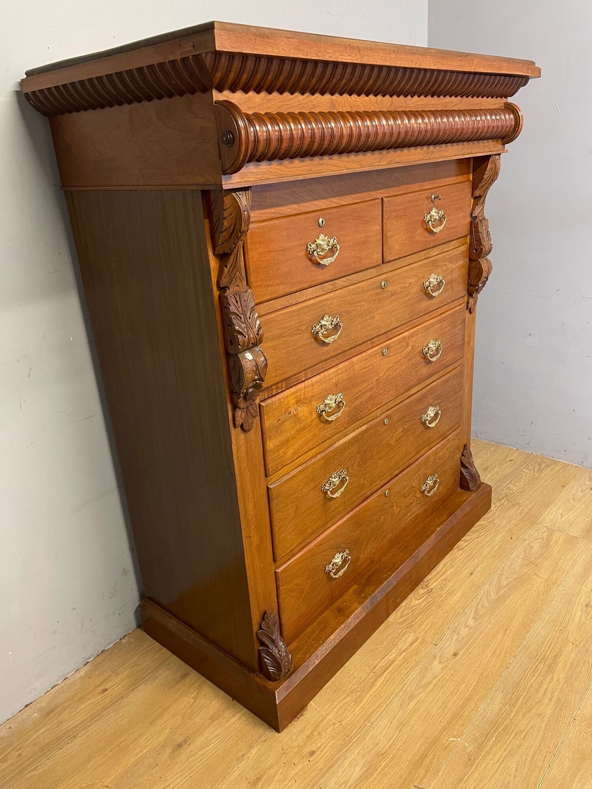 C19th Superb Quality Rare Country House Walnut Scottish Chest Of Drawers photo Furniture