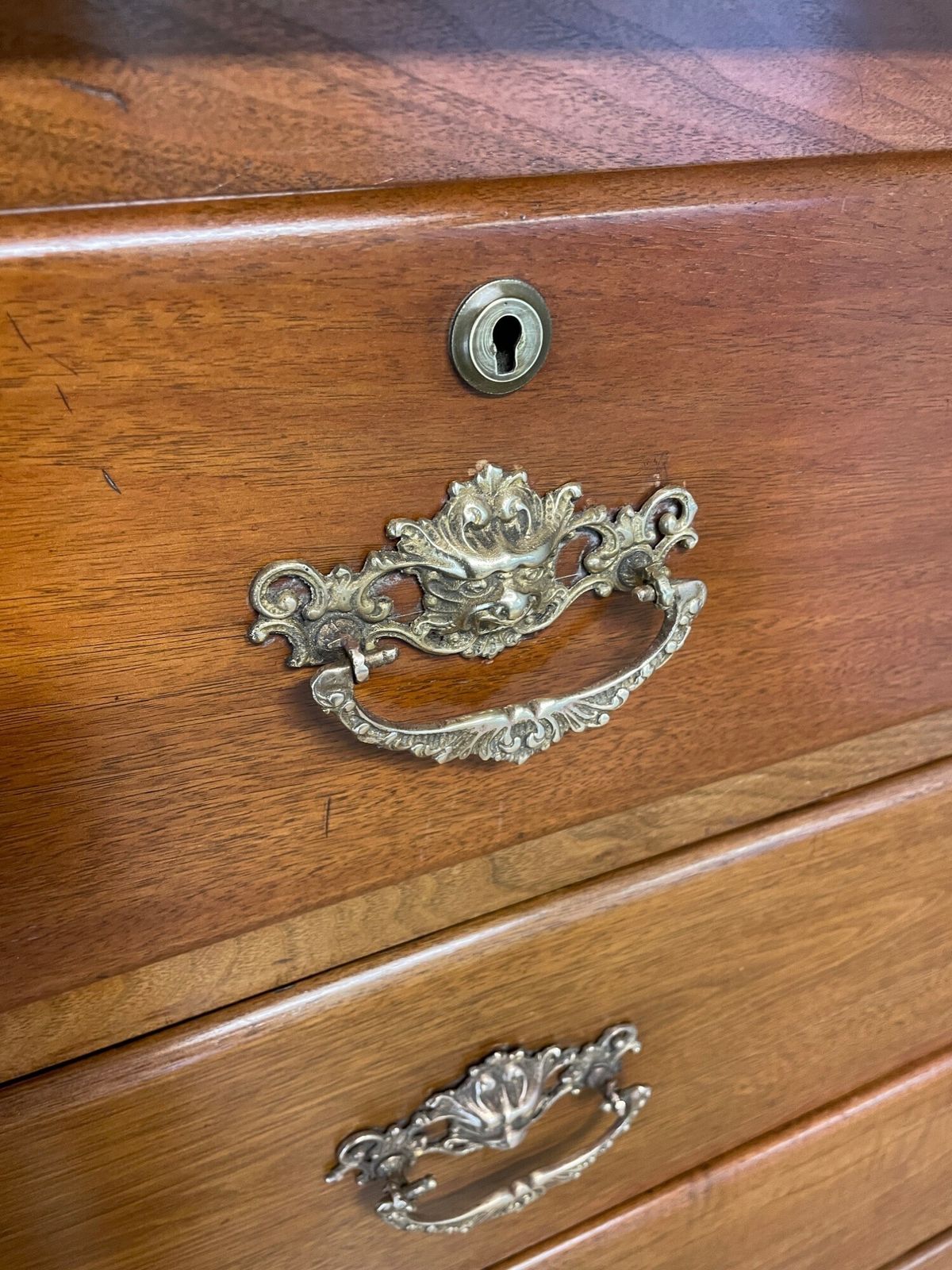 C19th Superb Quality Rare Country House Walnut Scottish Chest Of Drawers photo buy