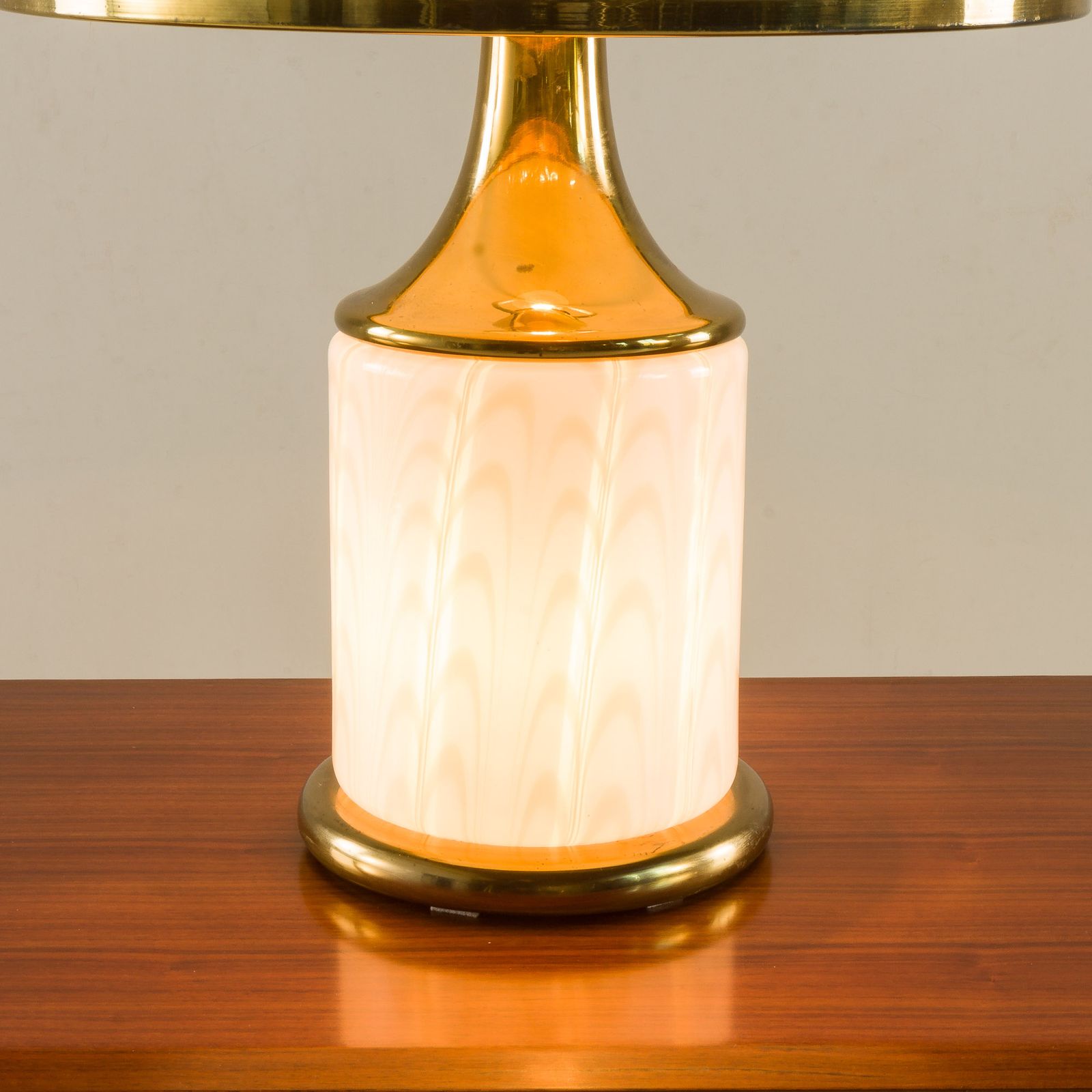 Rare Romeo Rega Murano Glass And Brass Lamp, Italy 1980s photo vinterior