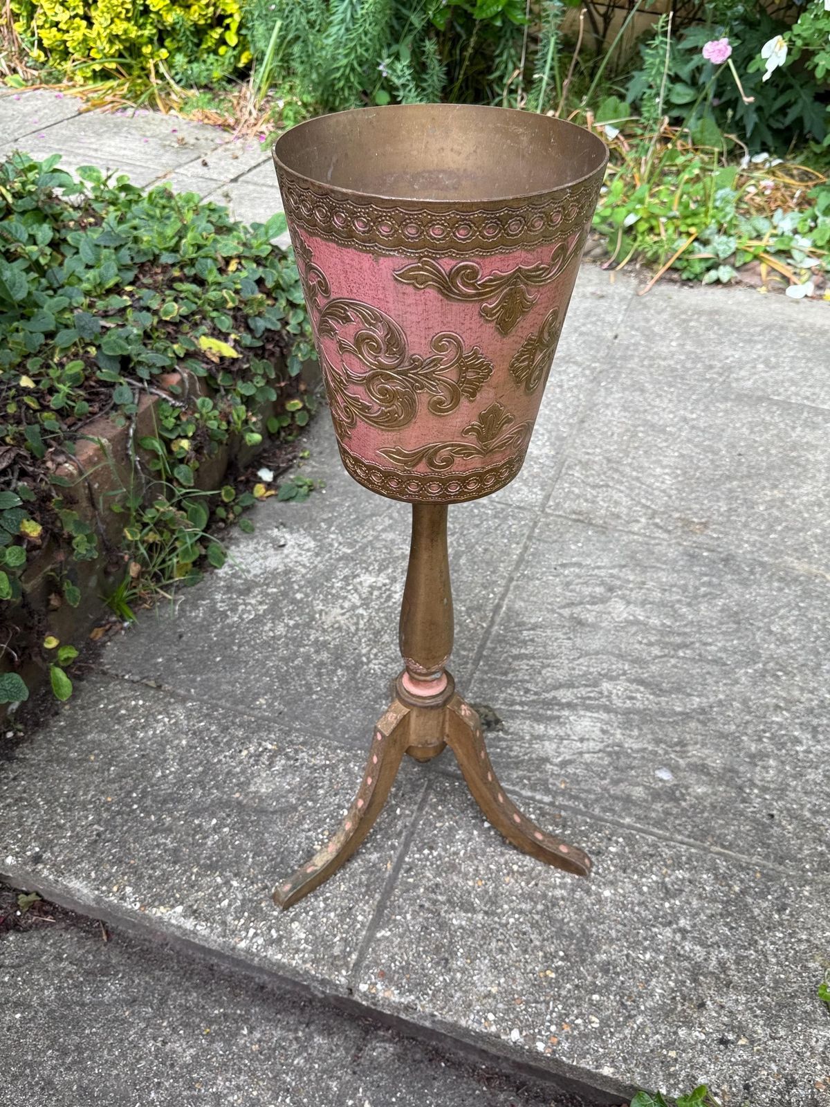 Rare Vintage 1970s Pink And Gold Pedestal Planter Antique Style Jardiniere Stand photo furniture