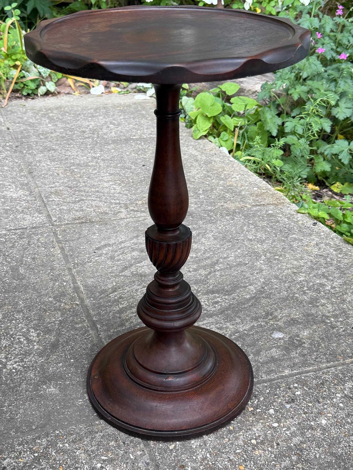 photo furniture Vintage 1900s Mahogany Wine Table Georgian Revival Plant Stand Side Table