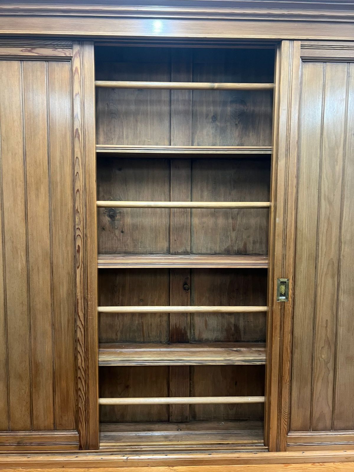 Magnificent Victorian Pitch Pine Housekeepers Dresser photo 1995.0