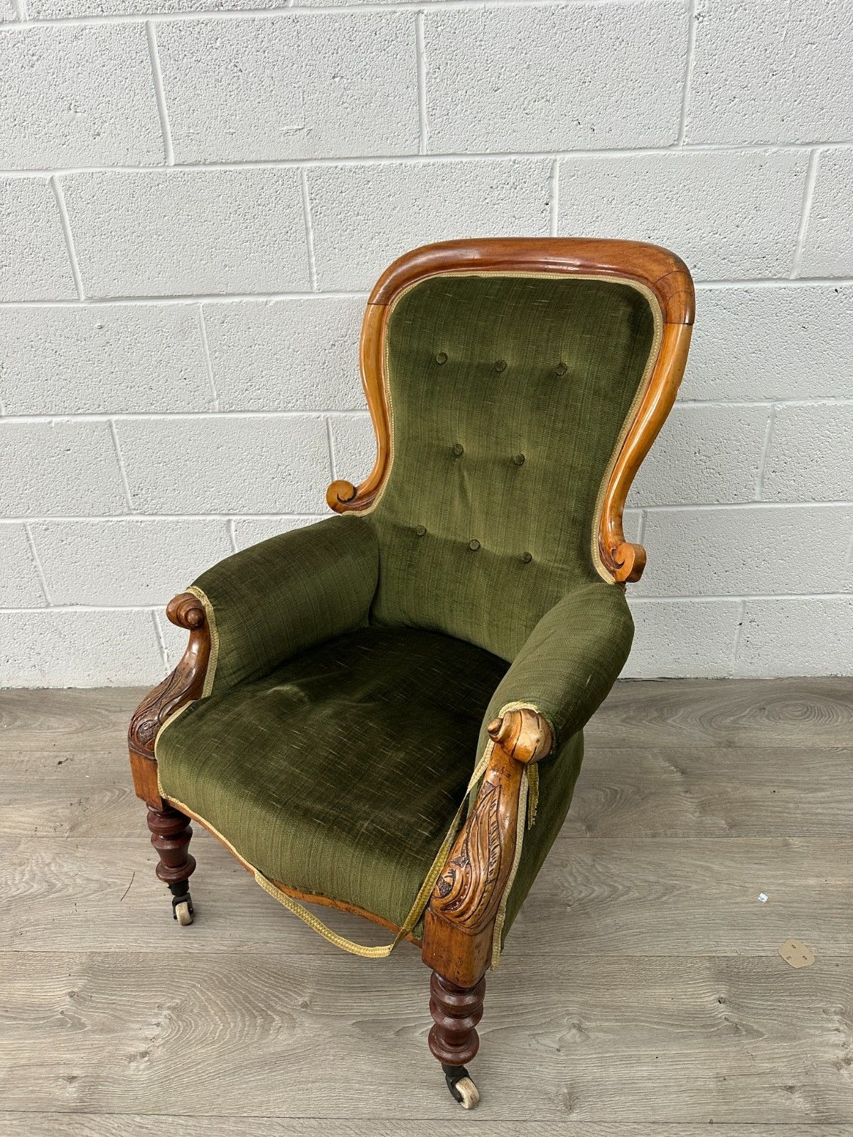 Victorian Carved Mahogany Armchair Green Upholstery Button Back Original Castors photo furniture
