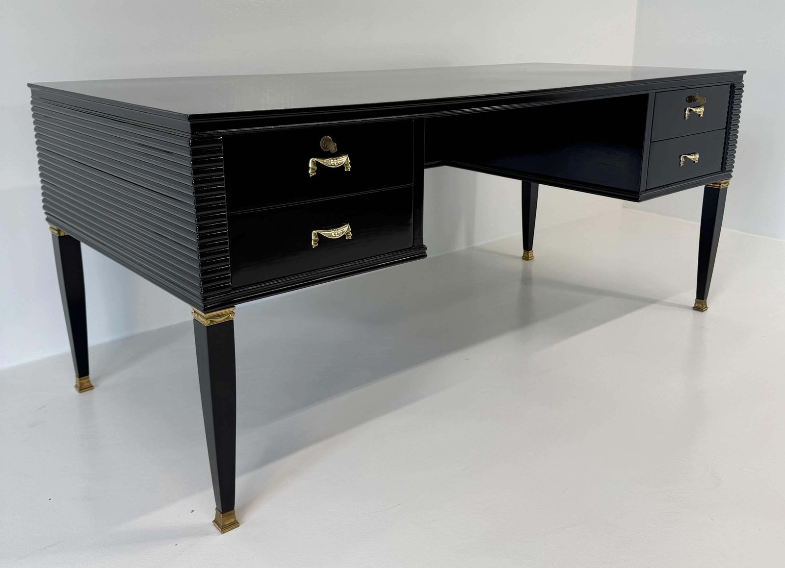 Art Deco Black And Brass Desk, 'Permanente Mobili Cantù', Paolo Buffa, 1950s photo vintage