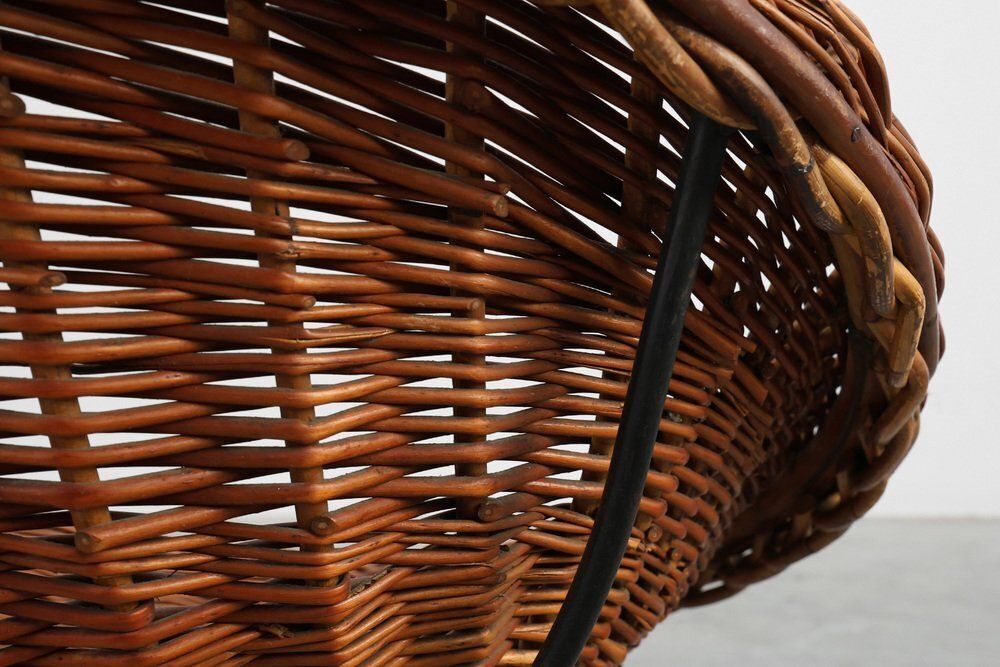 photo vinterior Mid Century Woven Rattanwicker And Iron Basket Chair, Italy, 1960s