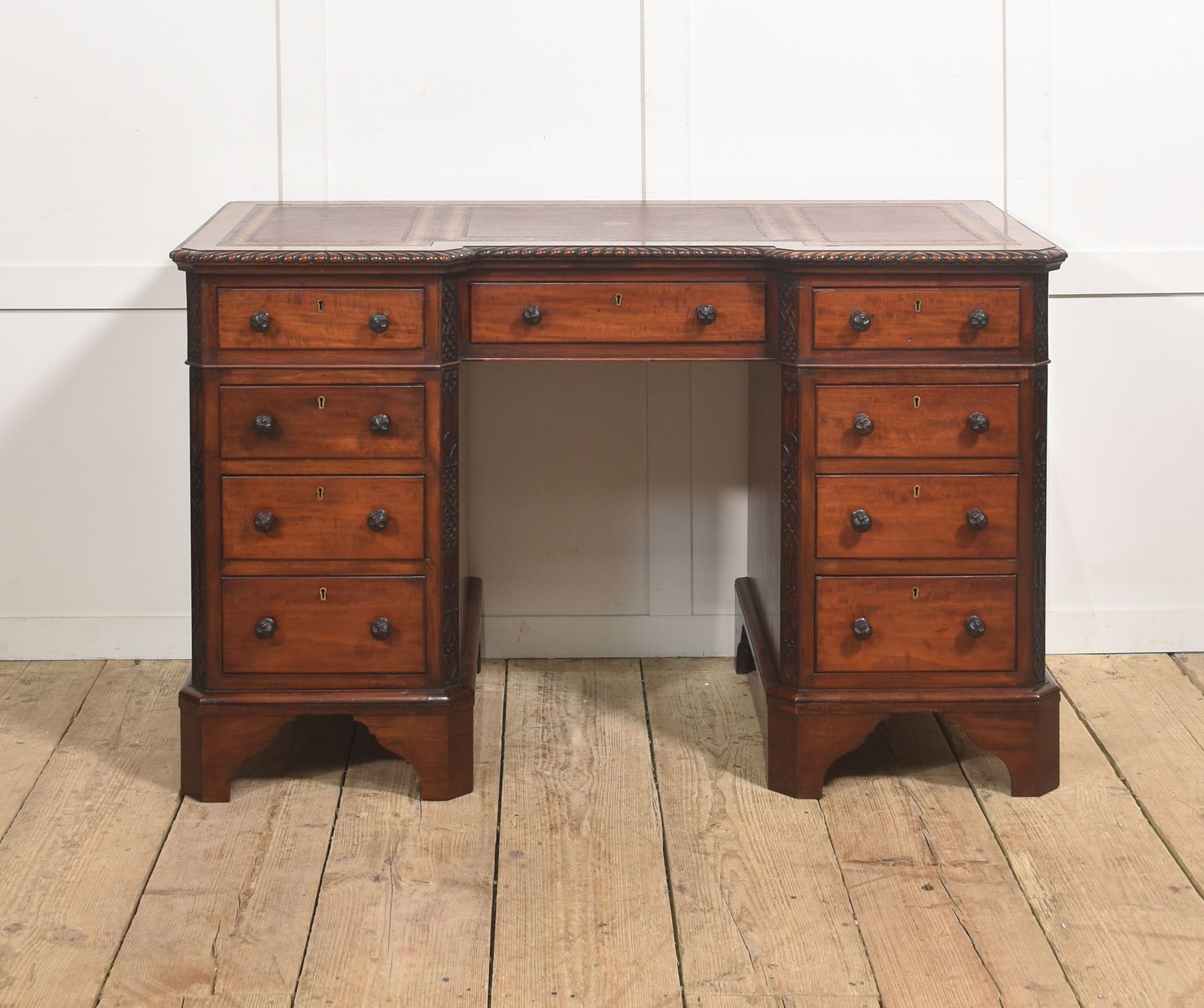 Mahogany Pedestal Desk photo furniture