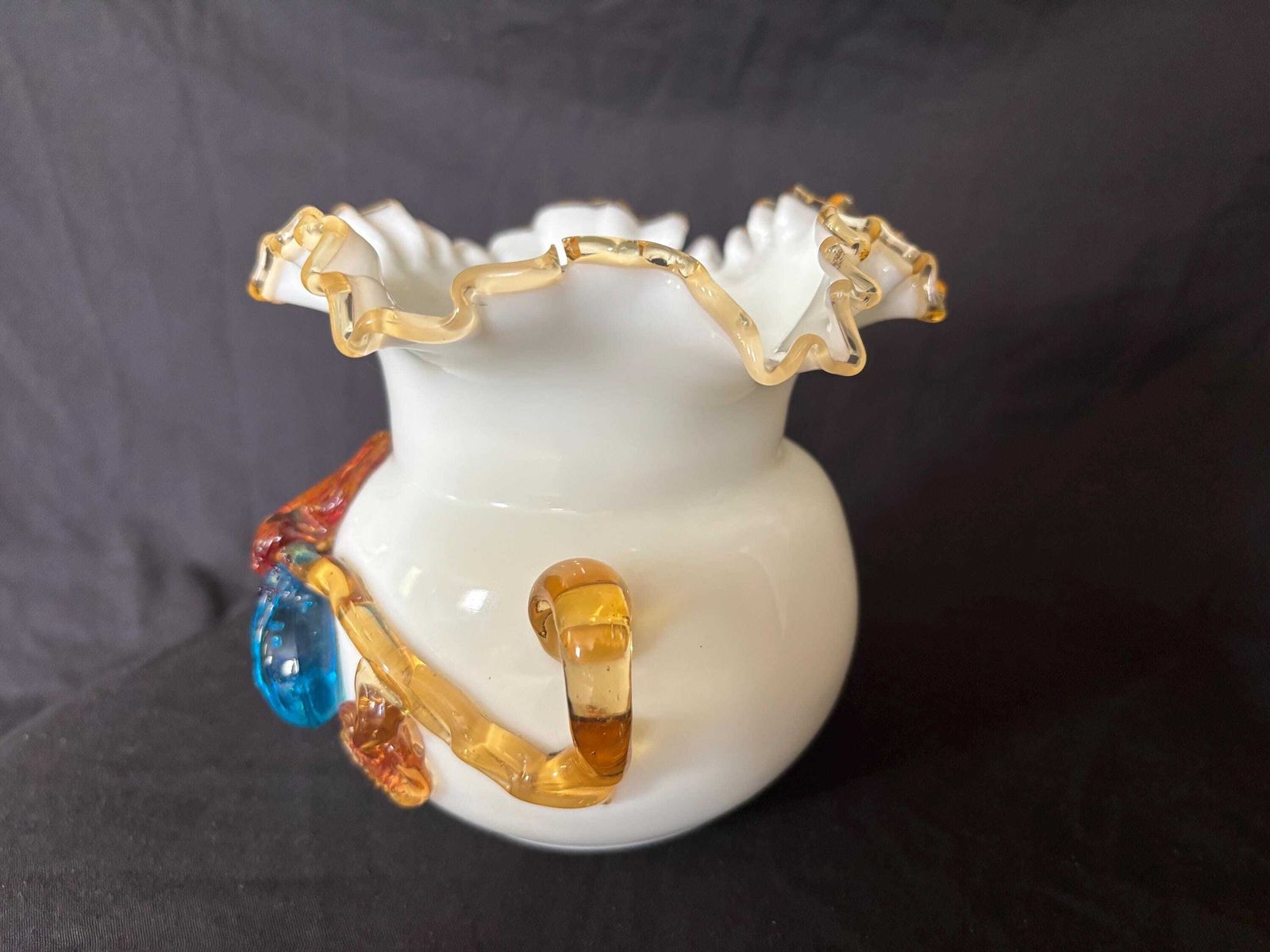Antique Victorian Steven & Williams Milk Glass Uranium Ruffle Vase Uv Glowing photo 125.0
