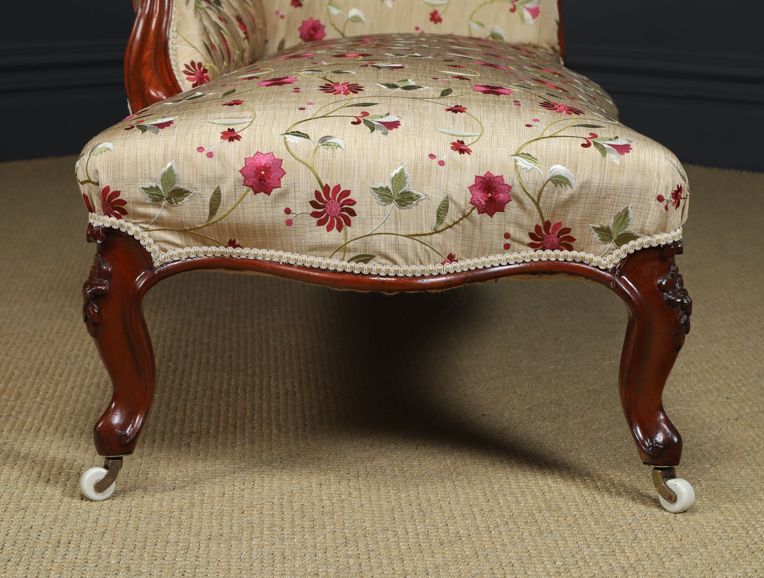 4250.0 English Victorian Mahogany Upholstered Chaise Longue Sofa Couch Settee (Circa 1860) photo