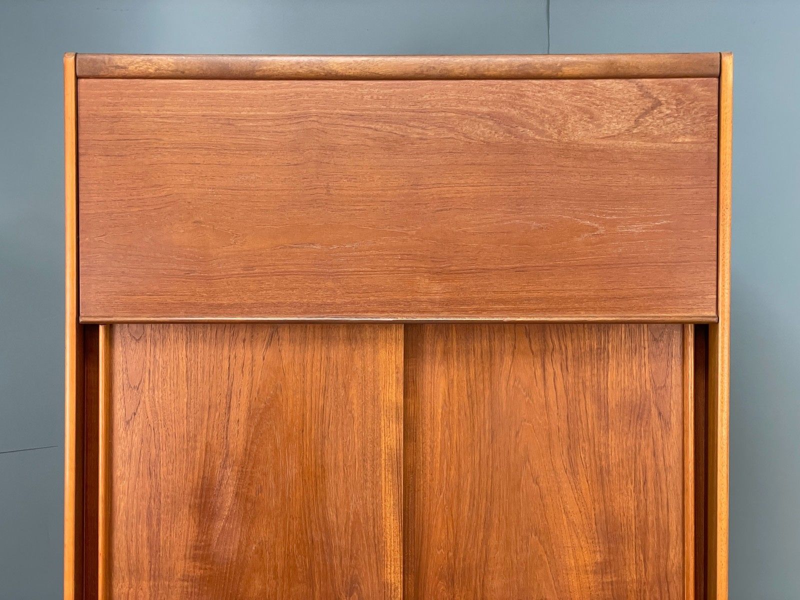 Furniture Vintage Austinsuite Teak Wardrobe Retro 1970s Shelves Clothes Cupboard Eb12078 photo