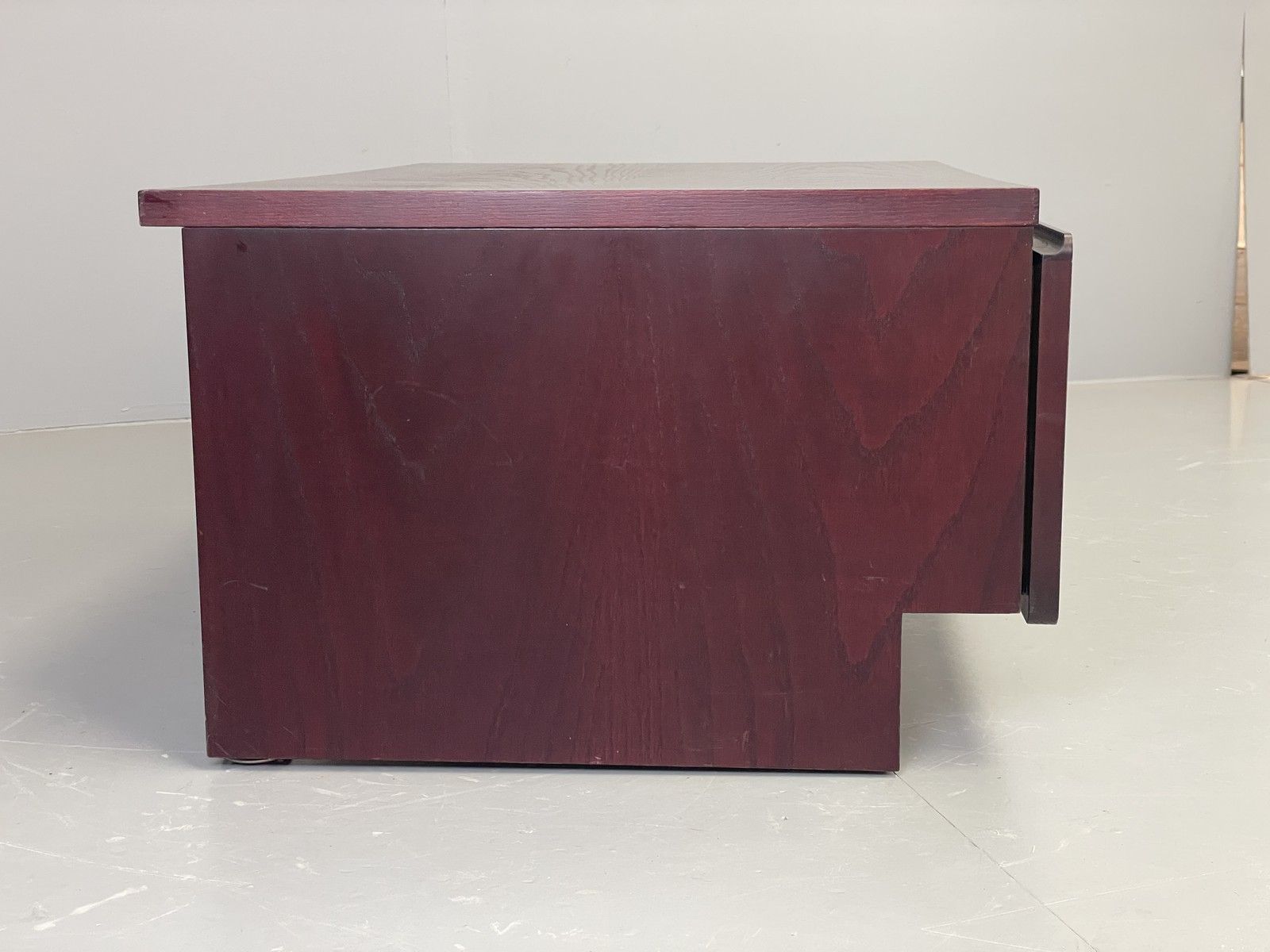 photo furniture Vintage Tv Unit Drawer By Beaver & Tapley Dark Red Oak 1980s Eb12197