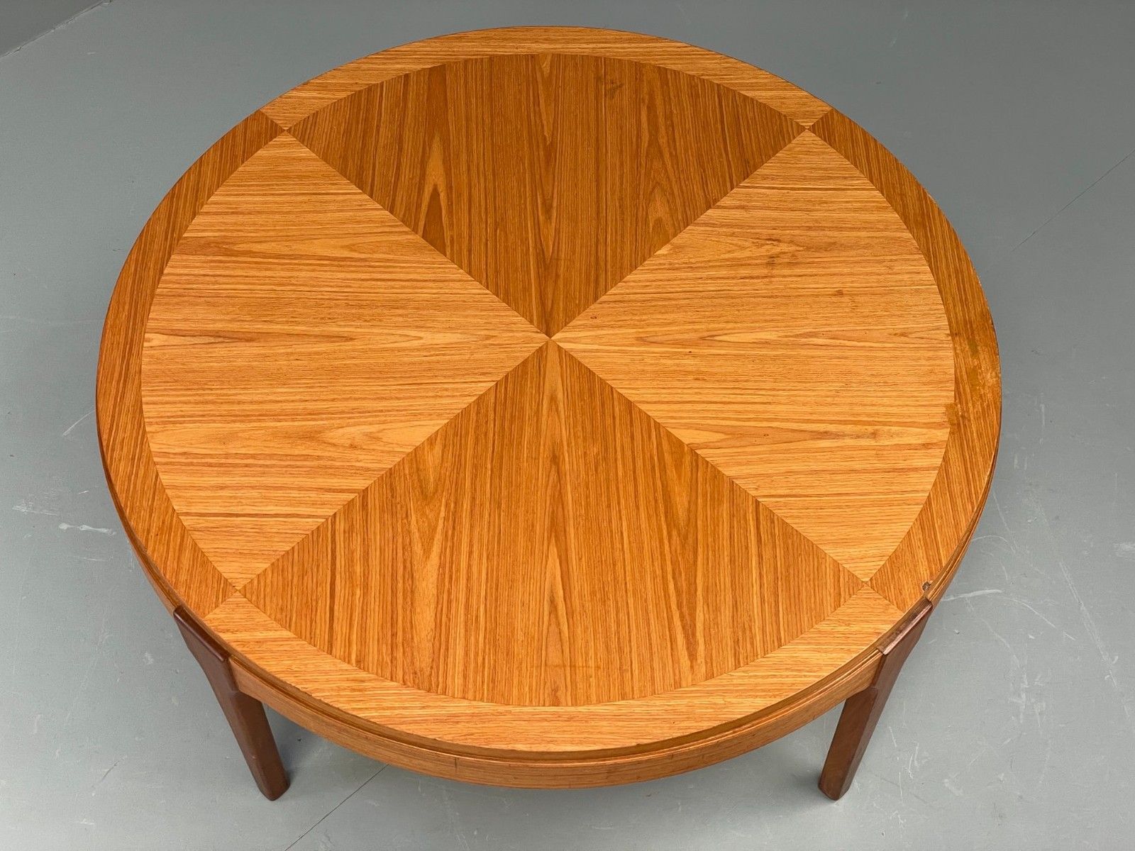 Vintage Circular Coffee Table By Stonehill 1960s Retro Teak Quartered Eb12200 photo furniture
