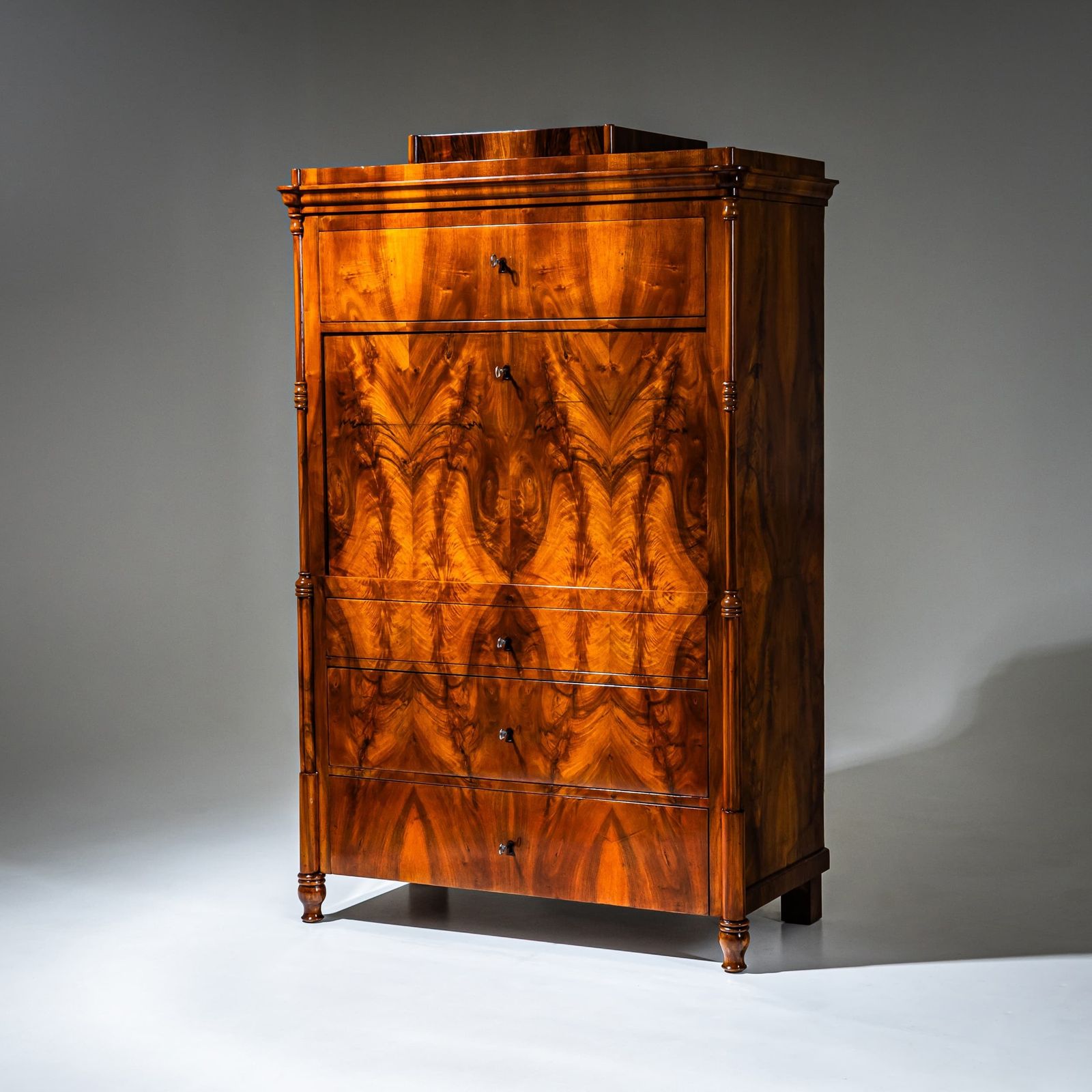 Biedermeier secretaire, ca. 1840 photo Meubels