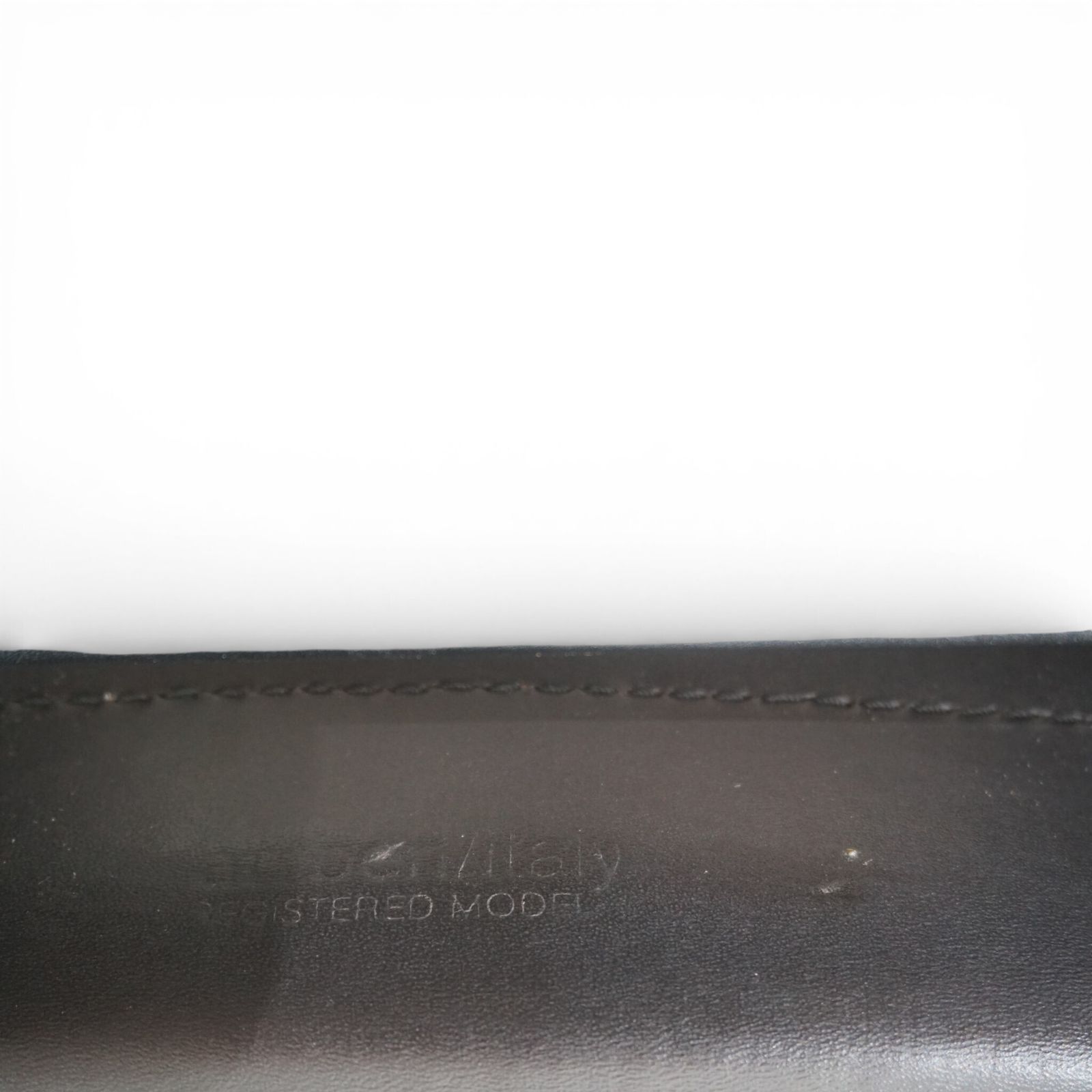 photo buy Set van 2 Arrben Solaria fauteuils in zwart leer van Tito Agnoli, 1970
