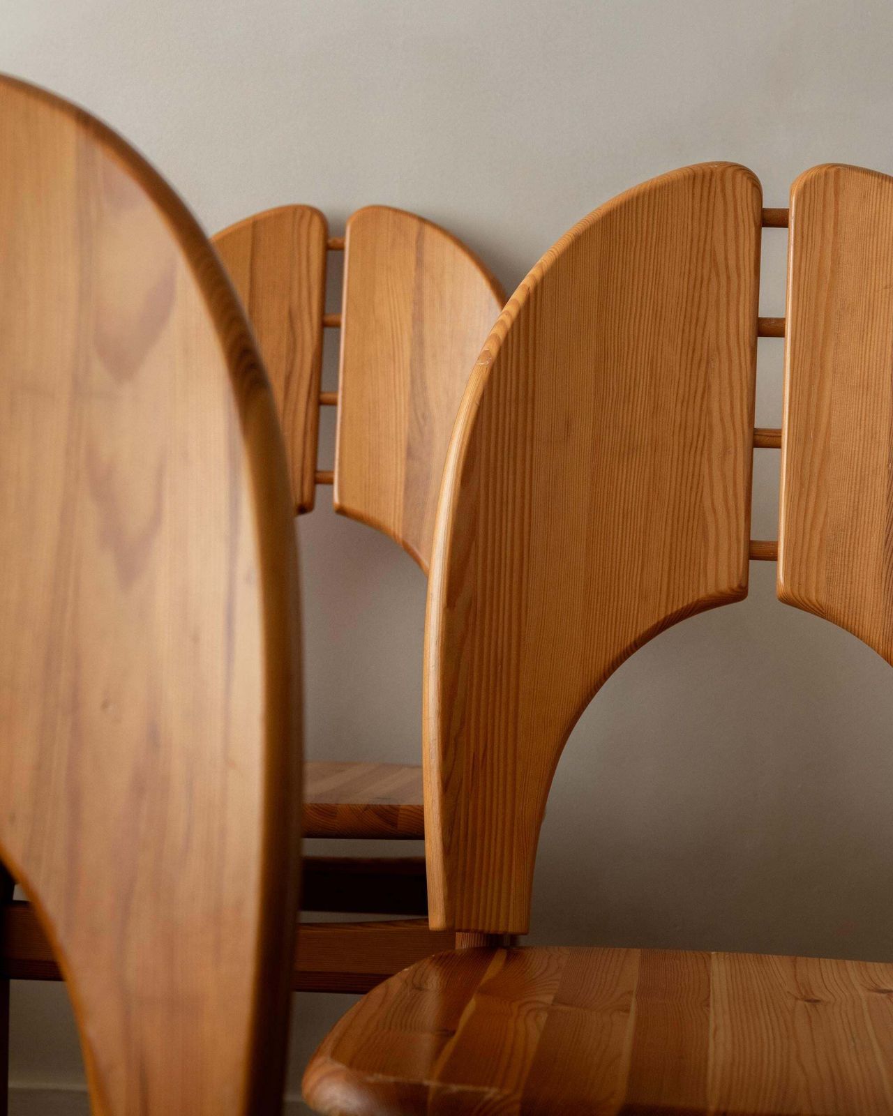 Scandinavian Brutalist Pine Dining Chairs With Sculptural Back, 1970s, Set Of 6 photo vintage