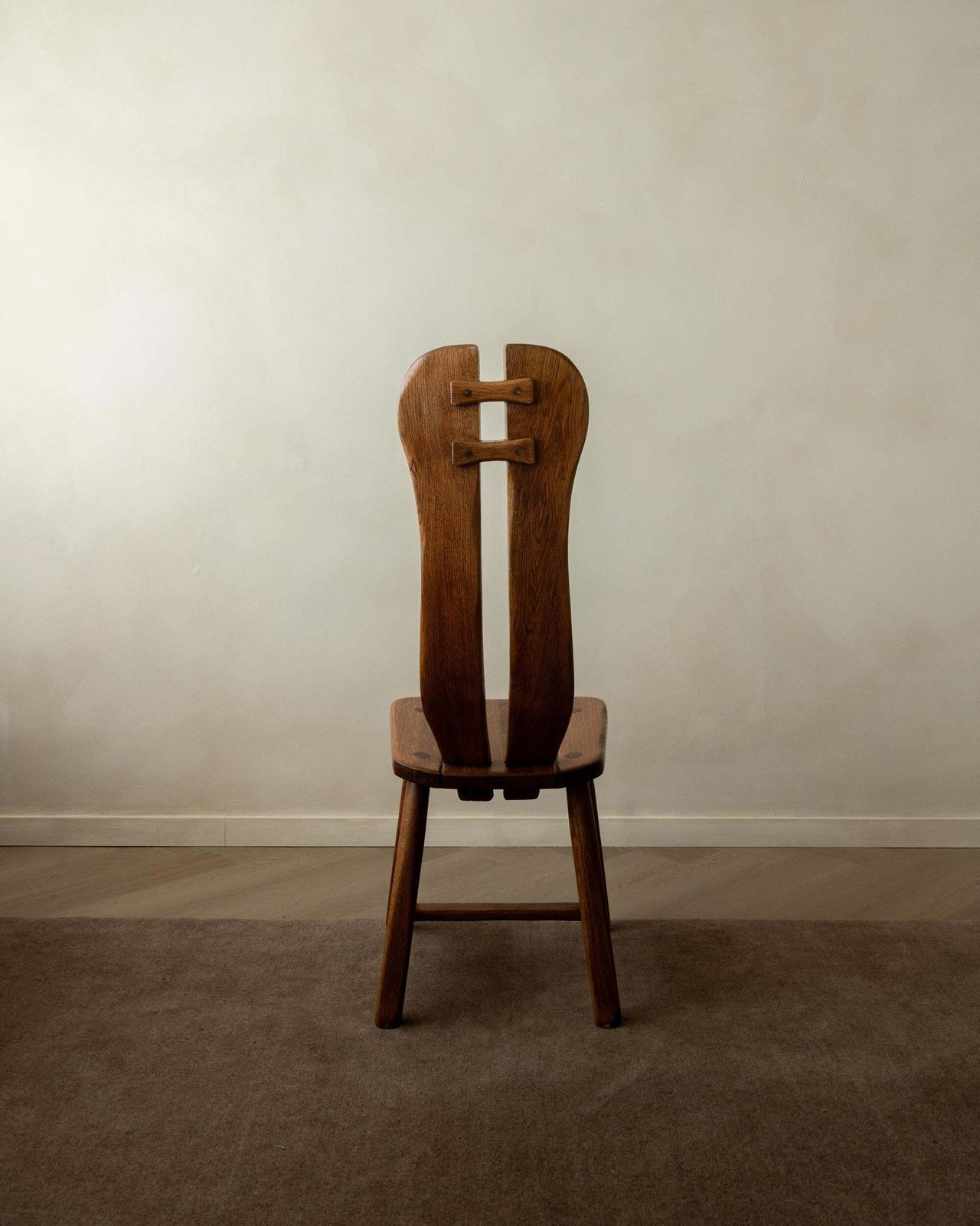 Brutalist Oak Dining Chairs With Sculptural High Backs De Puydt, 1960s, Set Of 6 photo vinterior
