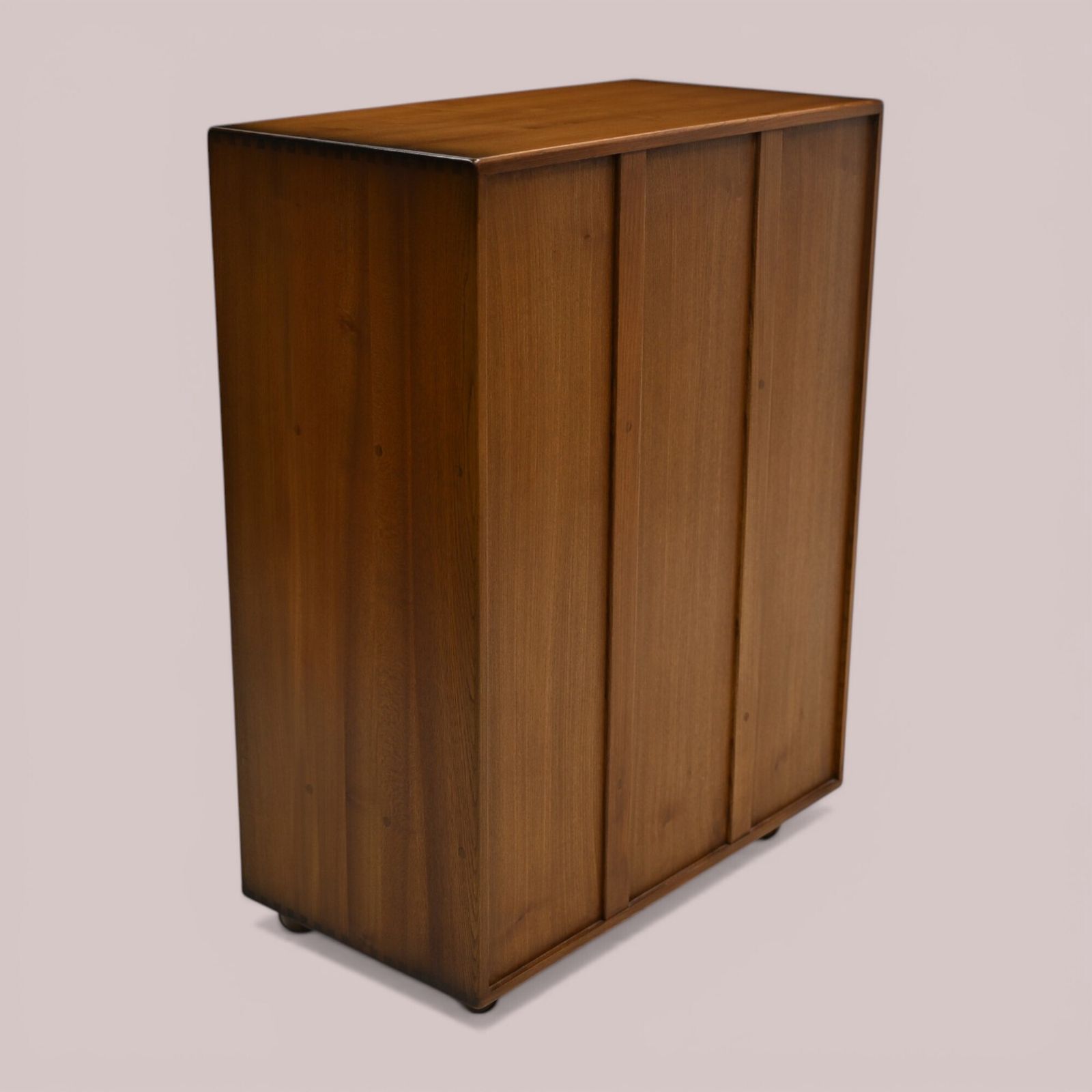 Ercol Drinks Cabinet Golden Dawn Exc Free Uk Delivery photo 627.0