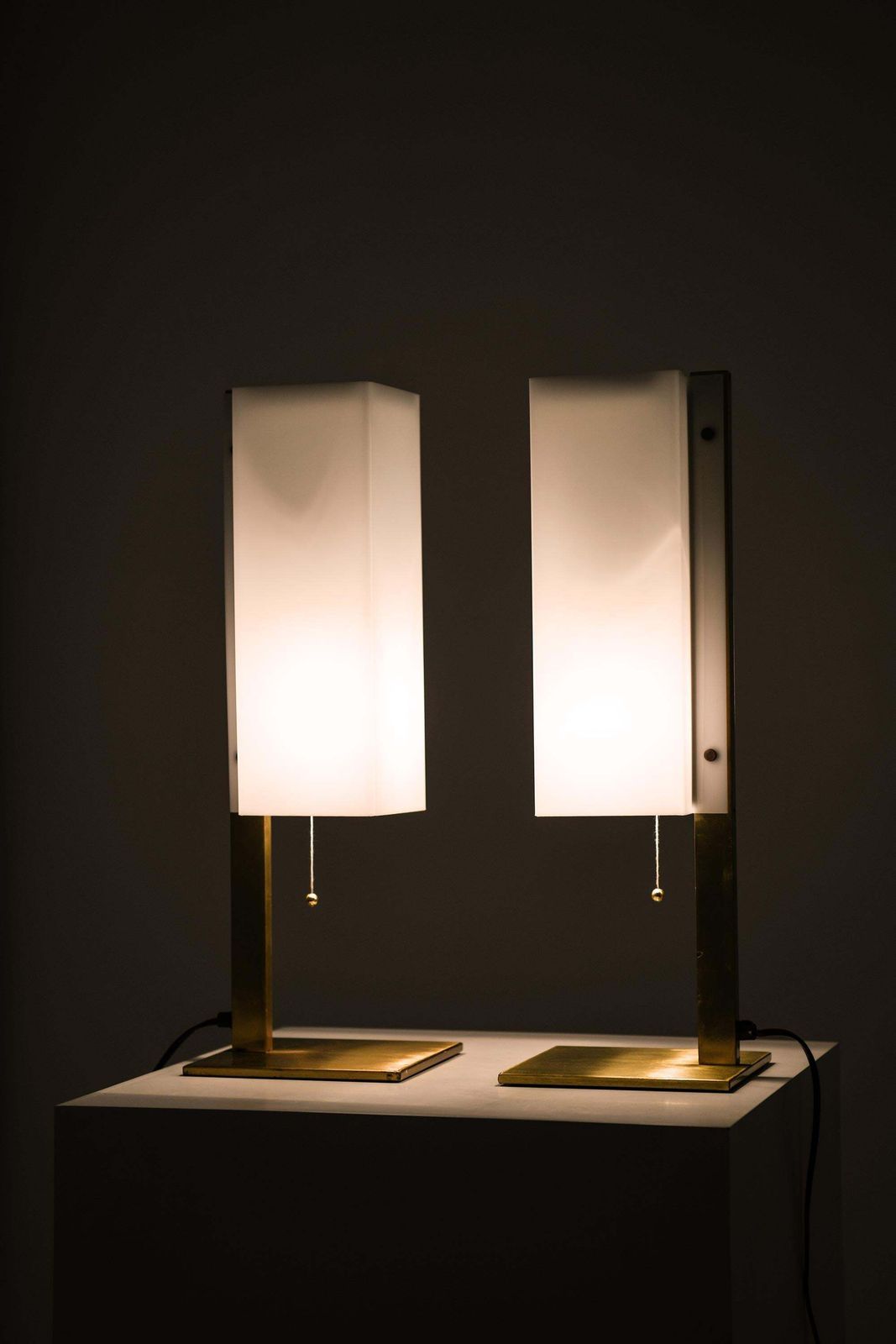 photo furniture Pair Of Table Lamps In Brass And Plastic By Lars Gunnar Nordström, 1960s