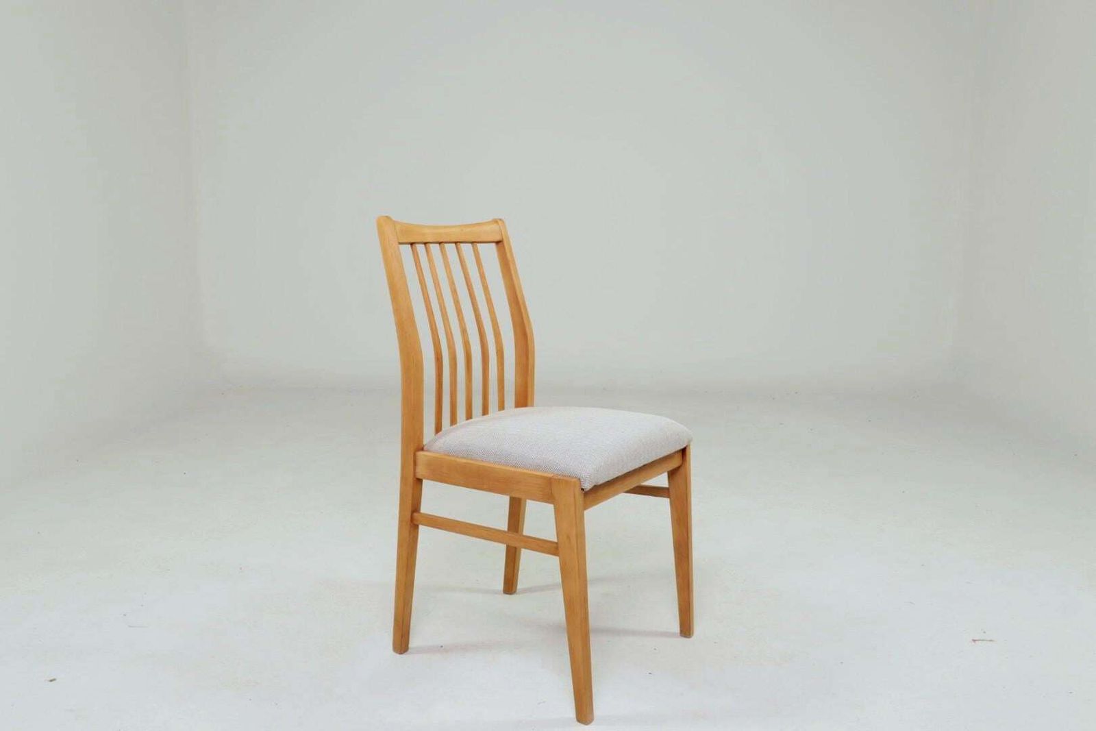 Vintage Dining Chairs Set Of 4, Natural Beech Wood, Herringbone Upholstery photo 785.0