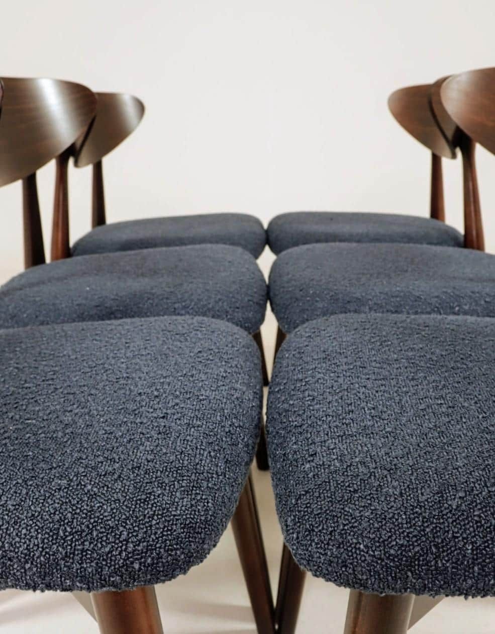 Set van 6 moderne eetkamerstoelen, blauw bouclé en donker beukenhout photo vinterior