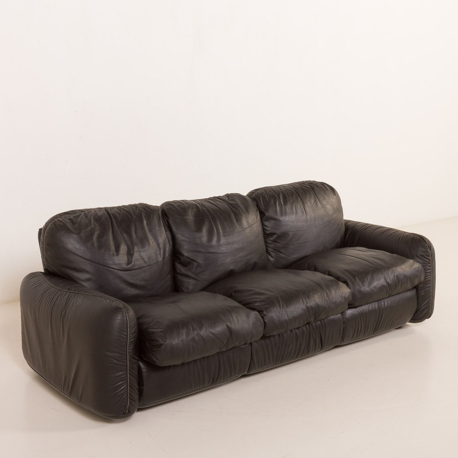 Vintage Piumotto Three Seater Sofa By Arrigo Arrigoni For Busnelli, 1970s photo Furniture