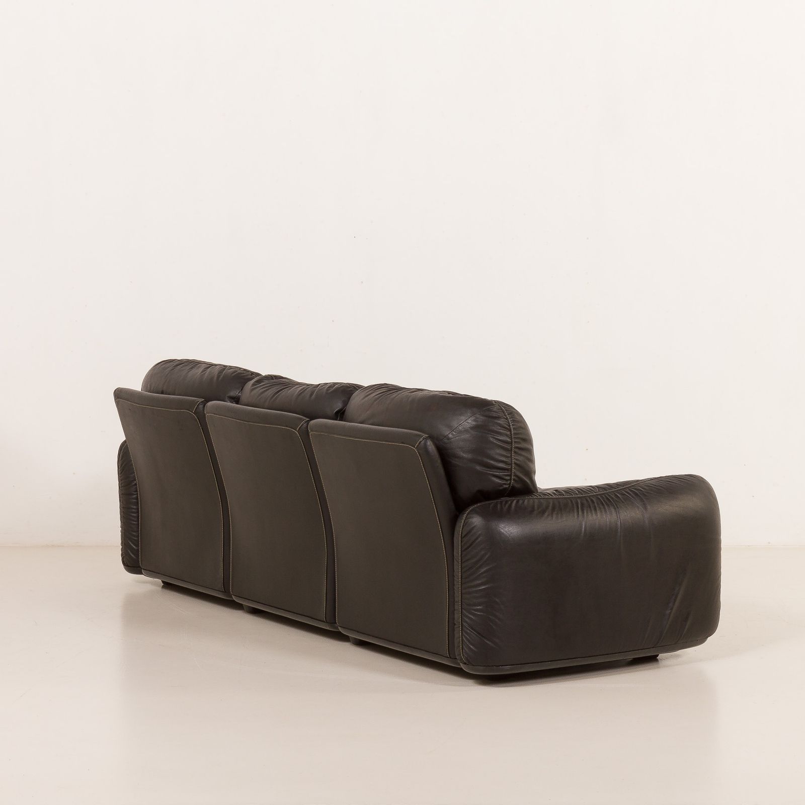 Vintage Piumotto Three Seater Sofa By Arrigo Arrigoni For Busnelli, 1970s photo 2512.0