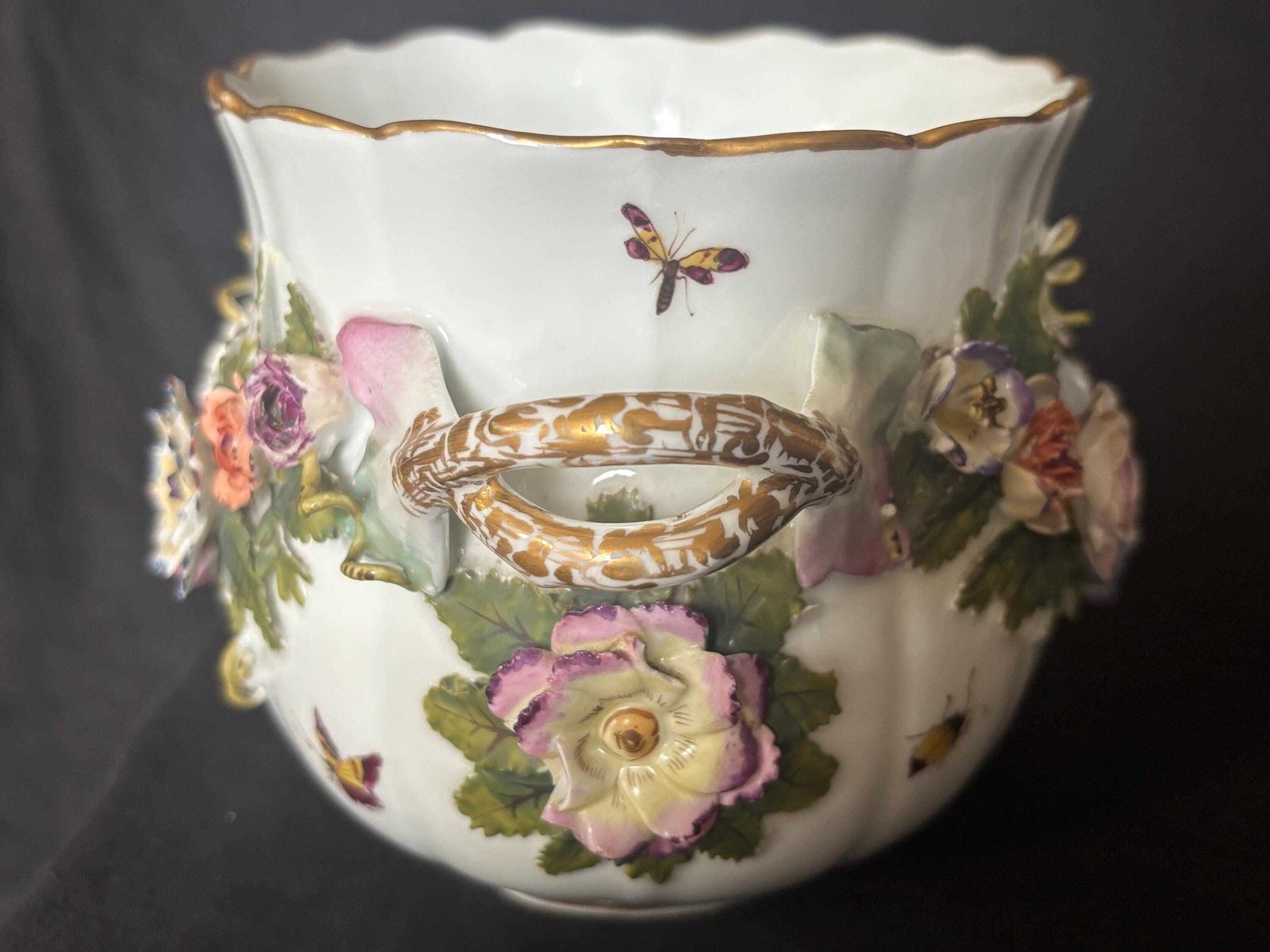 photo furniture A Pair Of Antique Meissen Floral Encrusted Handle Vases C1910 Stunning Detail