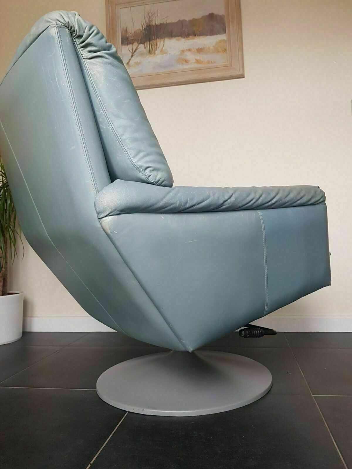 photo furniture Mid Century Leather Swivel Armchair By Alex Hentoven For Leolux