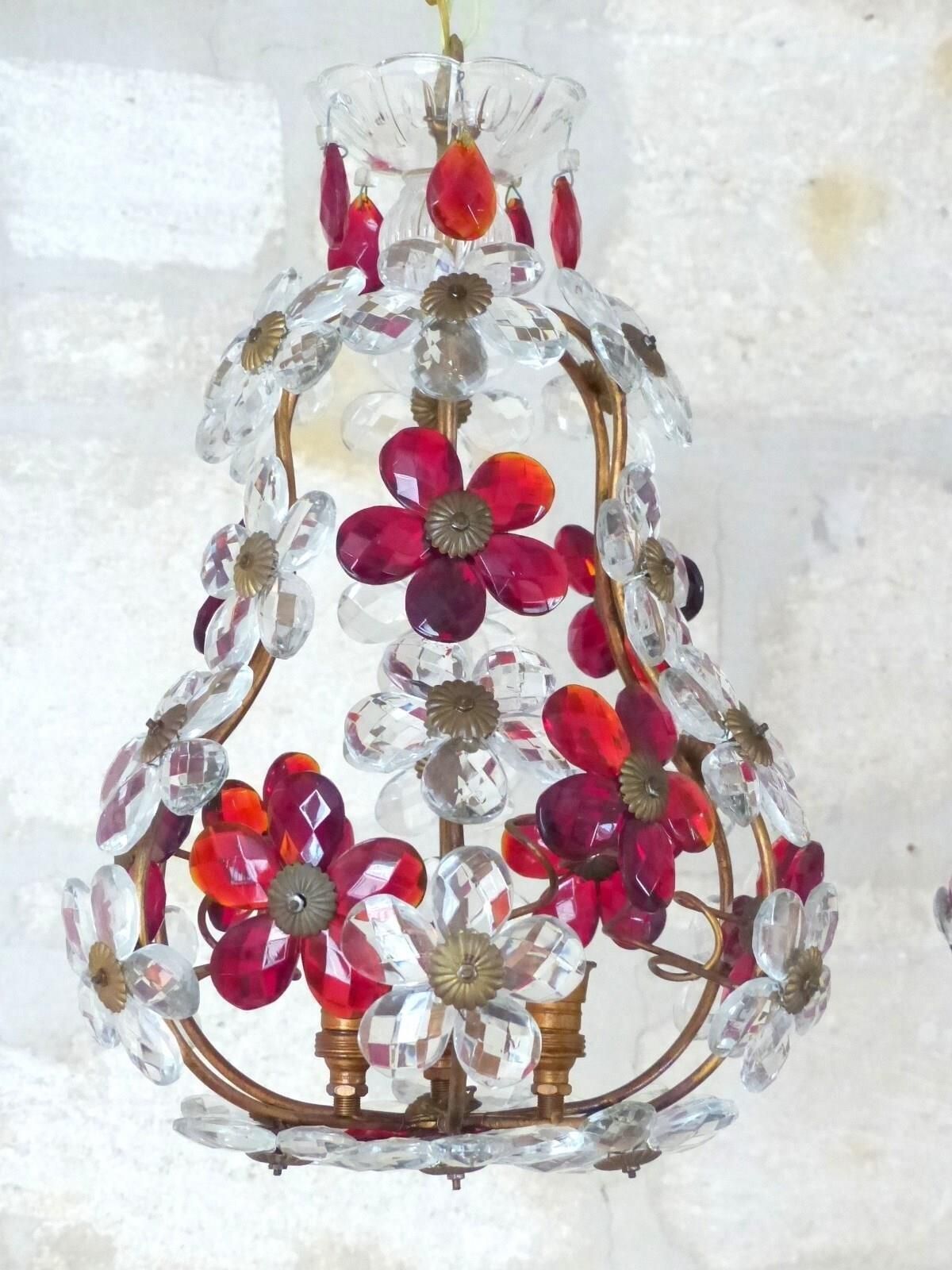 Pair Of Pretty Teardrop Shape Chandeliers By Maison Bagués Of Paris