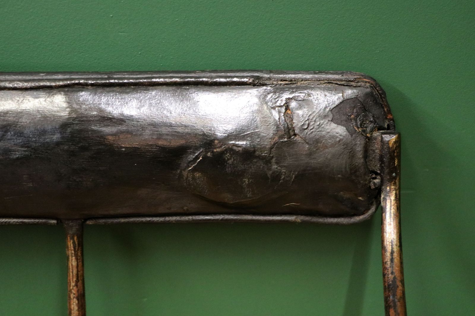 photo buy A Great Hall Seat With A Novel Twist!