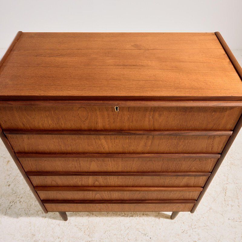 photo furniture Vintage Teak Dresser, 1960s