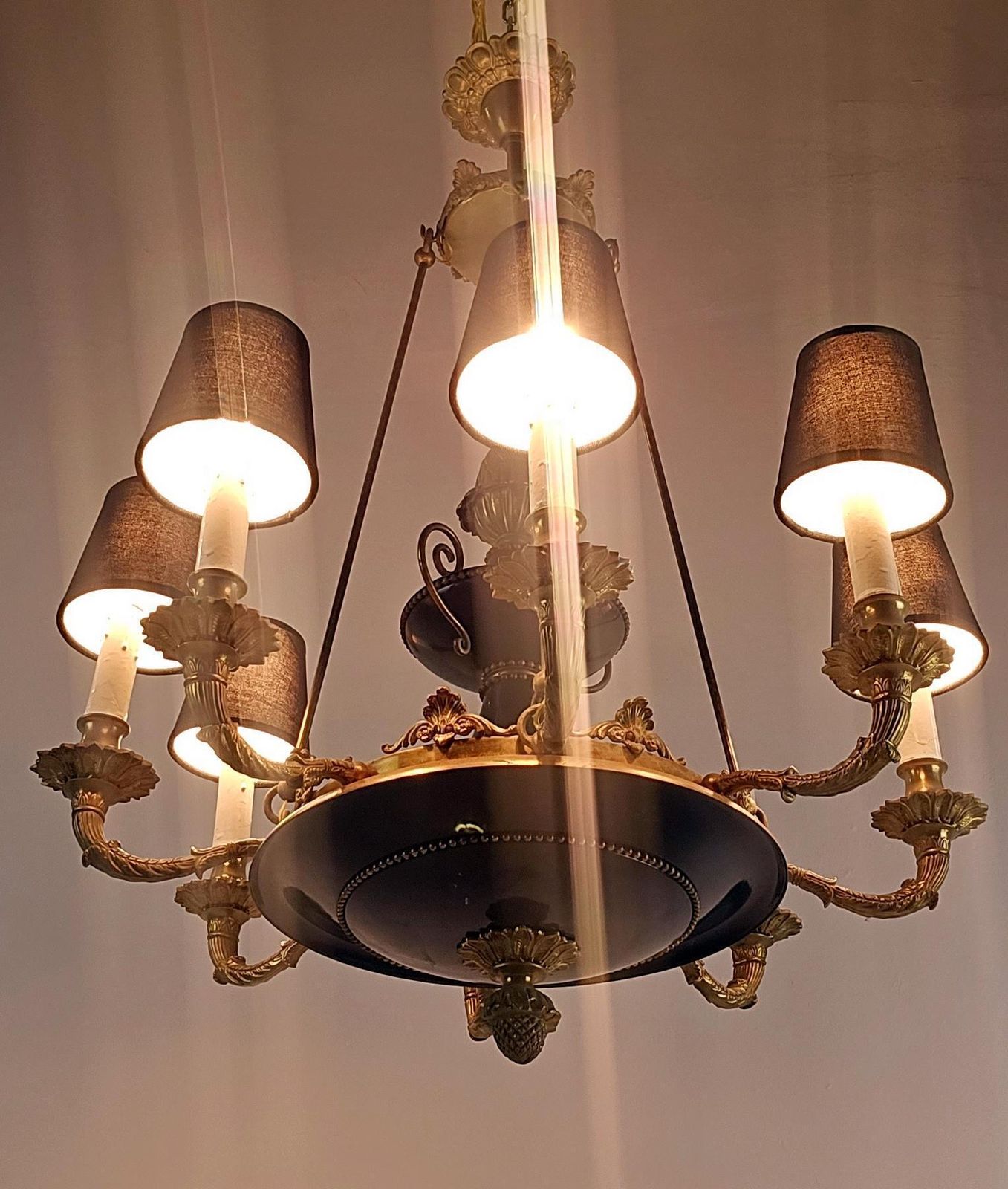 photo furniture Large Italian Empire Style Chandelier With Tôle And Gilt Bronze Details, 1940s