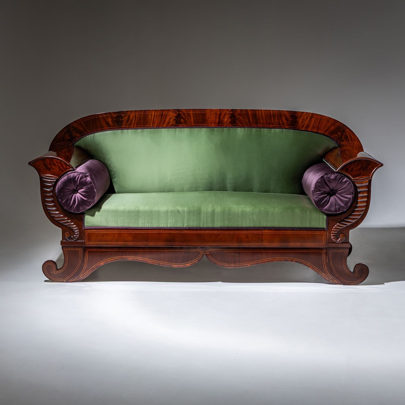Biedermeier-sofa in mahonie, Noord-Duitsland, ca. 1830 photo for sale