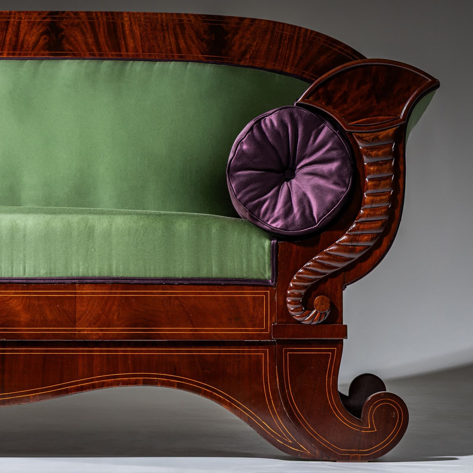 Biedermeier-sofa in mahonie, Noord-Duitsland, ca. 1830 photo vintage