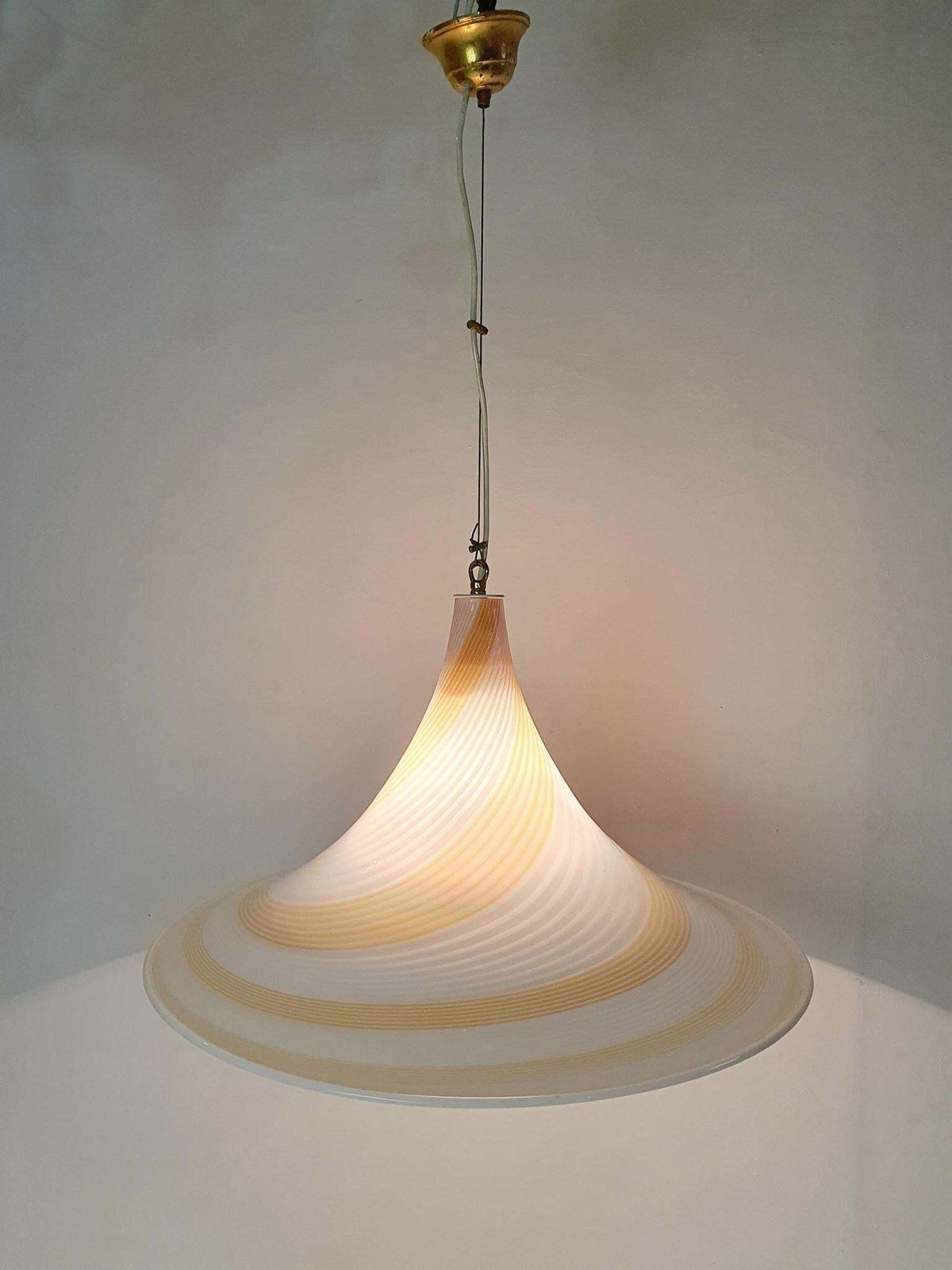 Murano Glass Swirl Pendant Lamp, Handmade, Modern Design, Italy, 1970s photo 1492.0